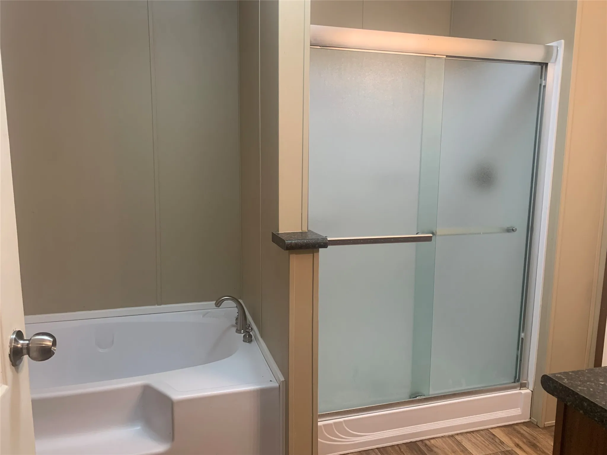 Mobile Home For Sale in Tarrant County , 1652 Sheila Drive, Pelican Bay, Texas 76020, 3 Bedroom, 2 Bathroom, Garage spaces, 1,216 Sqft, built in 2018, mls#21368477, Real Estate Agent in Pelican Bay, Homes For Sale in Tarrant county, Homes For Sale in Pelican Bay, Realtor in Pelican Bay Texas, Real Estate Brokerage Independent Realty Texas, Luminita Cordes Realtor