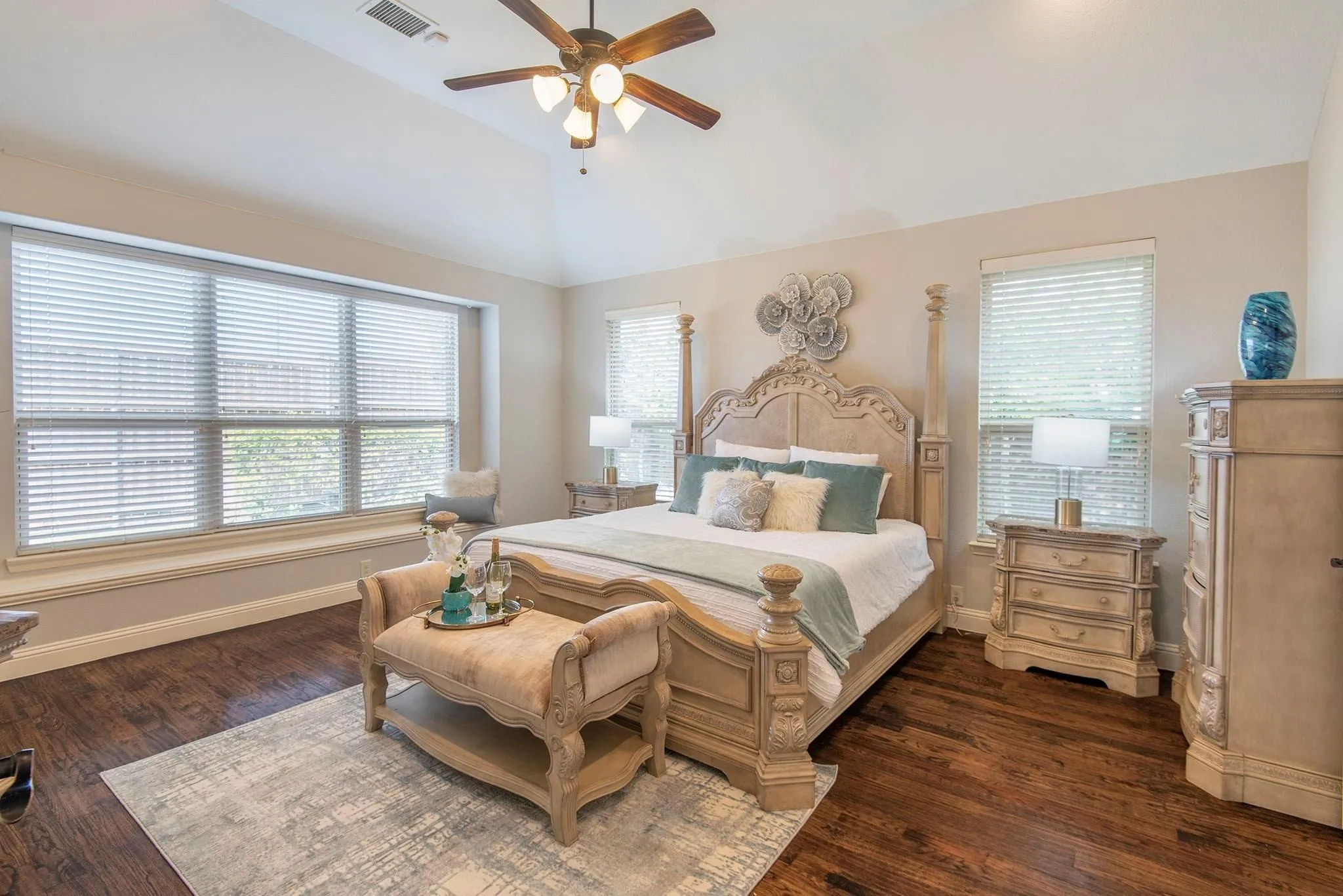 Single Family Residence For Sale in Collin County , 10205 Savoy Drive, Plano, Texas 75025, 5 Bedroom, 5 Bathroom, 2 Garage spaces, 3,758 Sqft, built in 2013, mls#21368437, Real Estate Agent in Plano, Homes For Sale in Collin county, Homes For Sale in Plano, Realtor in Plano Texas, Real Estate Brokerage Independent Realty Texas, Luminita Cordes Realtor
