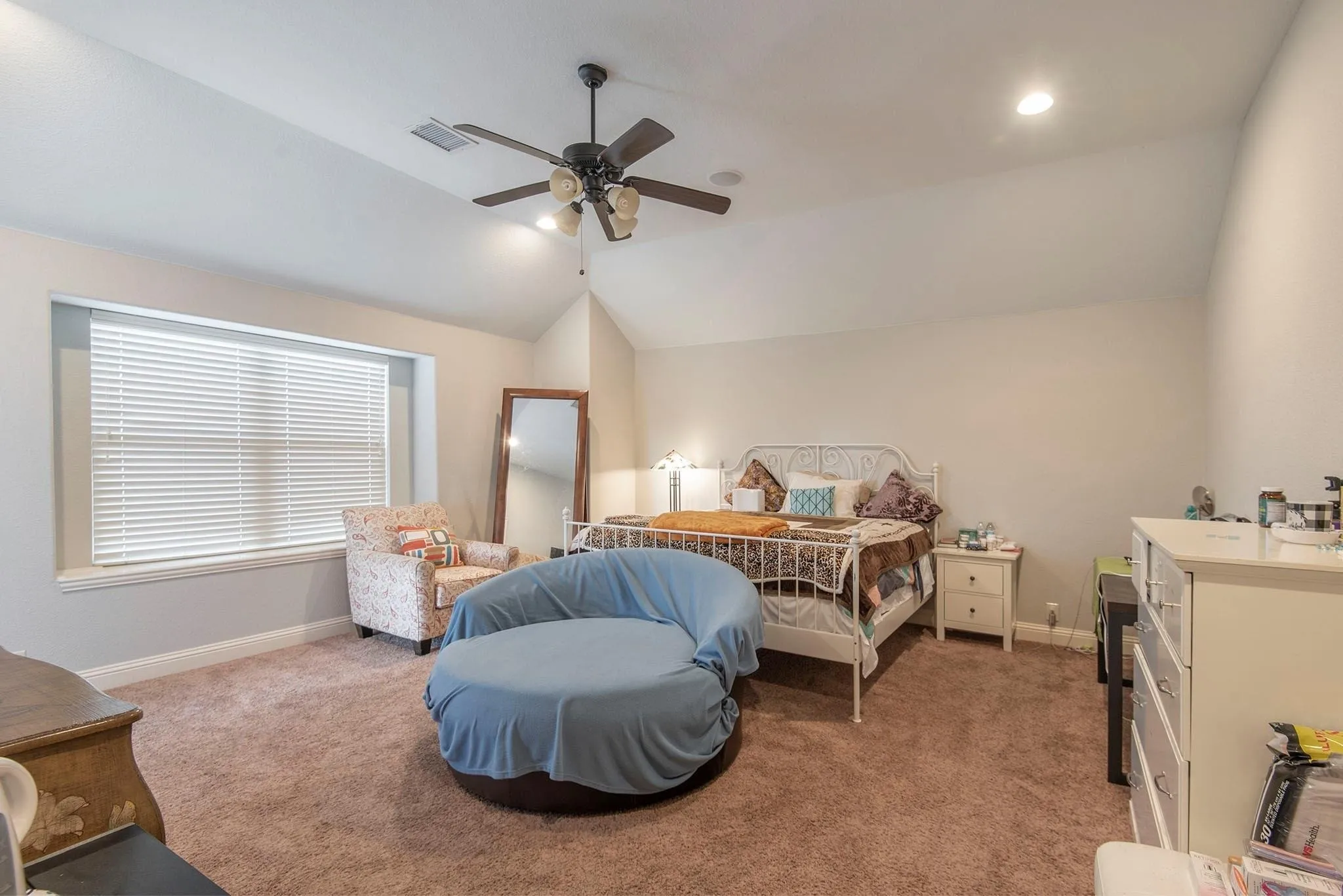 Single Family Residence For Sale in Collin County , 10205 Savoy Drive, Plano, Texas 75025, 5 Bedroom, 5 Bathroom, 2 Garage spaces, 3,758 Sqft, built in 2013, mls#21368437, Real Estate Agent in Plano, Homes For Sale in Collin county, Homes For Sale in Plano, Realtor in Plano Texas, Real Estate Brokerage Independent Realty Texas, Luminita Cordes Realtor