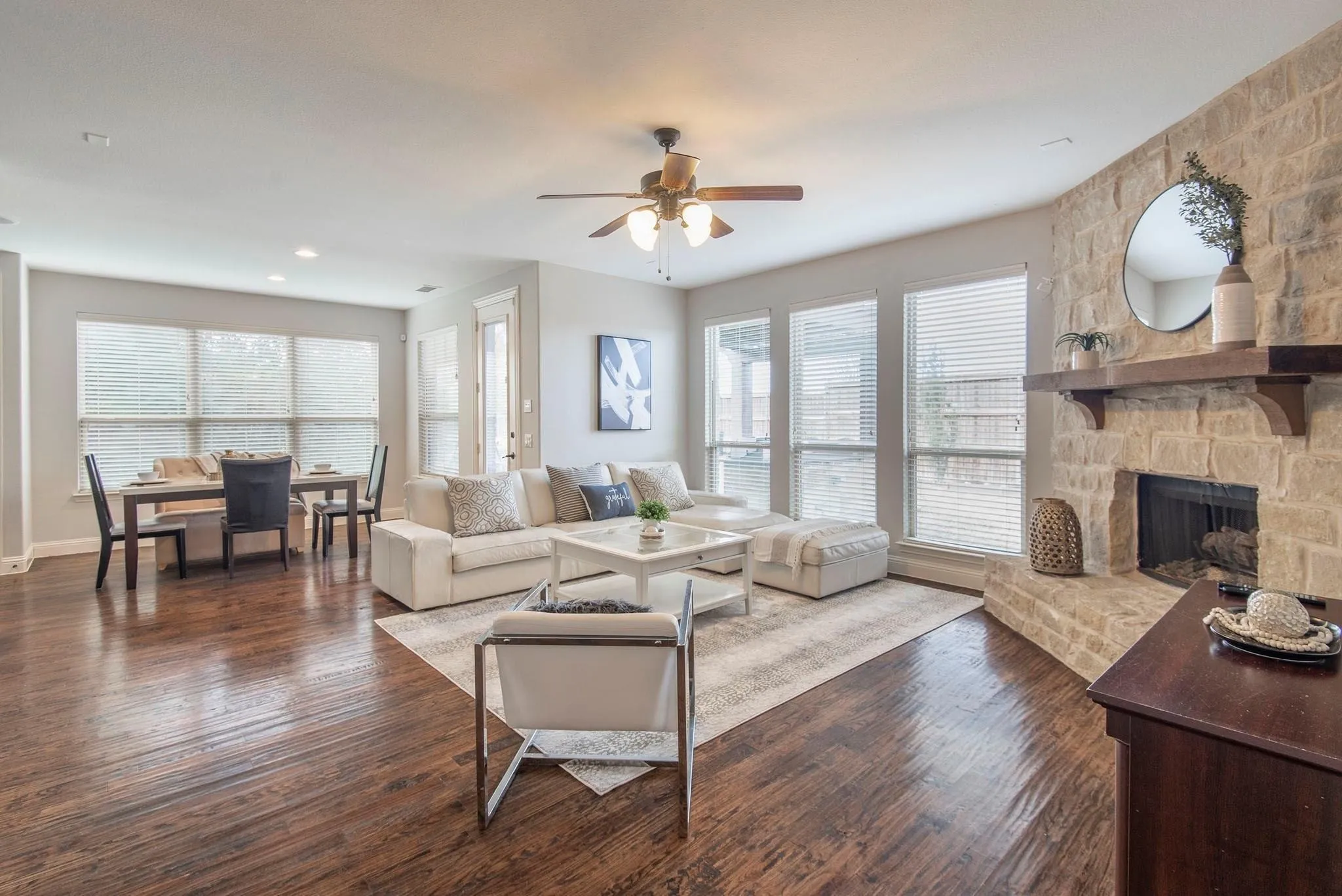 Single Family Residence For Sale in Collin County , 10205 Savoy Drive, Plano, Texas 75025, 5 Bedroom, 5 Bathroom, 2 Garage spaces, 3,758 Sqft, built in 2013, mls#21368437, Real Estate Agent in Plano, Homes For Sale in Collin county, Homes For Sale in Plano, Realtor in Plano Texas, Real Estate Brokerage Independent Realty Texas, Luminita Cordes Realtor