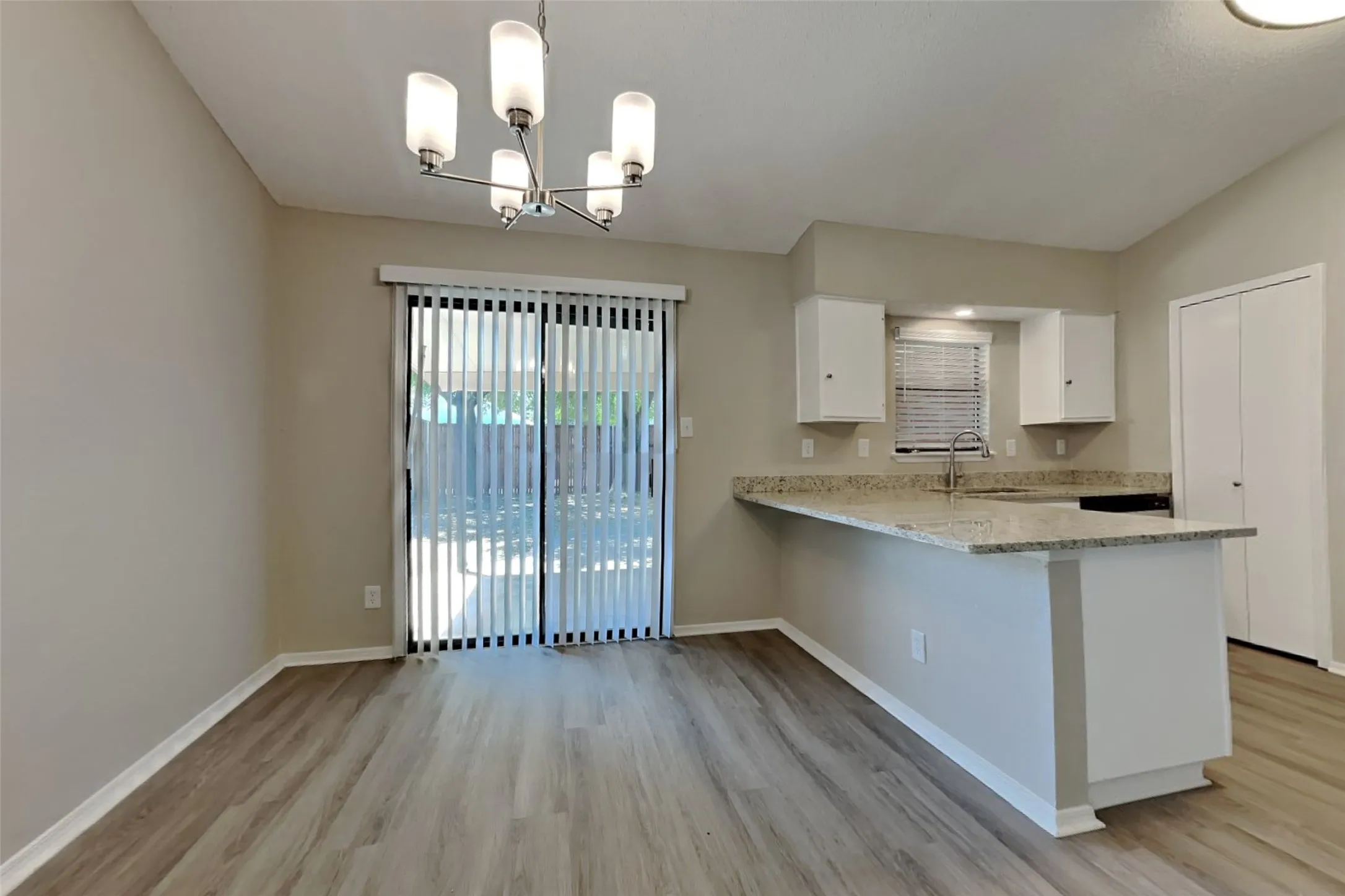 Single Family Residence For Rent in Denton County , 4141 Malone Avenue, The Colony, Texas 75056, 3 Bedroom, 2 Bathroom, 2 Garage spaces, 1,276 Sqft, built in 1986, mls#21368483, Real Estate Agent in The Colony, Homes For Rent in Denton county, Homes For Rent in The Colony, Realtor in The Colony Texas, Real Estate Brokerage Independent Realty Texas, Luminita Cordes Realtor