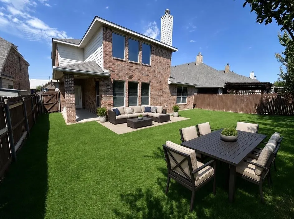 Single Family Residence For Rent in Tarrant County , 928 Albany Drive, Fort Worth, Texas 76131, 4 Bedroom, 3 Bathroom, 2 Garage spaces, 2,605 Sqft, built in 2014, mls#21368460, Real Estate Agent in Fort Worth, Homes For Rent in Tarrant county, Homes For Rent in Fort Worth, Realtor in Fort Worth Texas, Real Estate Brokerage Independent Realty Texas, Luminita Cordes Realtor