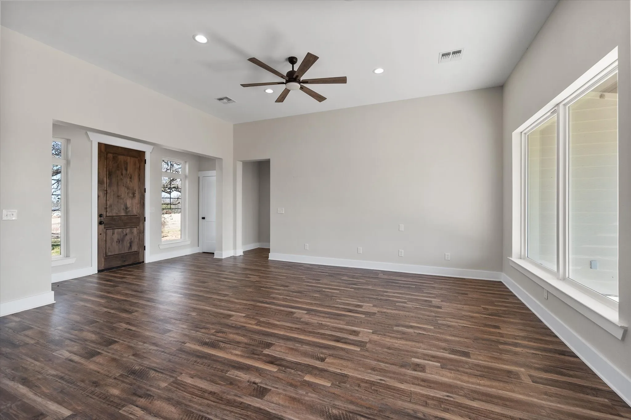 Single Family Residence For Rent in Navarro County , 4003 Nettle Road, Streetman, Texas 75859, 3 Bedroom, 2 Bathroom, Garage spaces, 1,767 Sqft, built in 2023, mls#21362914, Real Estate Agent in Streetman, Homes For Rent in Navarro county, Homes For Rent in Streetman, Realtor in Streetman Texas, Real Estate Brokerage Independent Realty Texas, Luminita Cordes Realtor