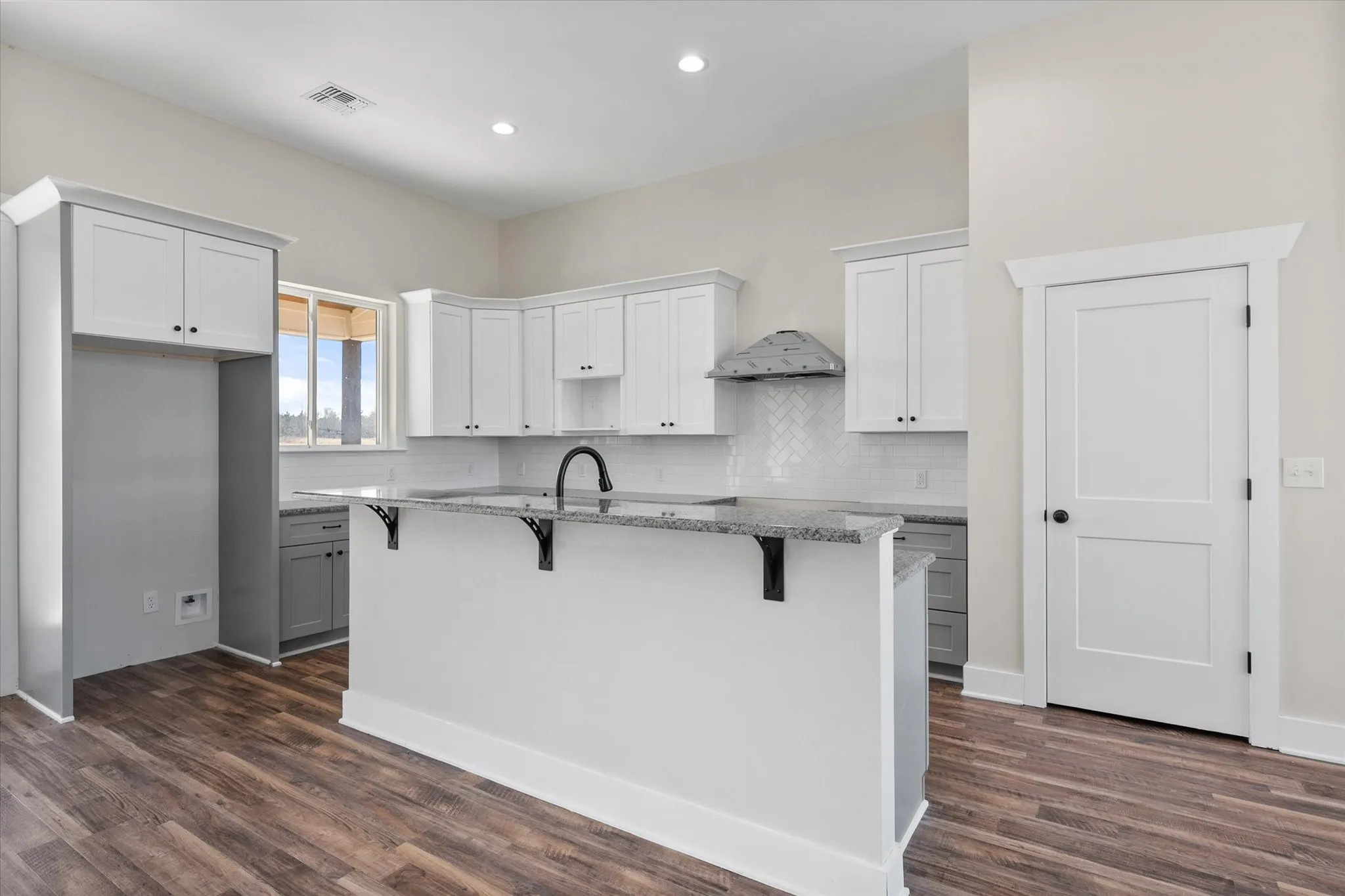 Single Family Residence For Rent in Navarro County , 4003 Nettle Road, Streetman, Texas 75859, 3 Bedroom, 2 Bathroom, Garage spaces, 1,767 Sqft, built in 2023, mls#21362914, Real Estate Agent in Streetman, Homes For Rent in Navarro county, Homes For Rent in Streetman, Realtor in Streetman Texas, Real Estate Brokerage Independent Realty Texas, Luminita Cordes Realtor