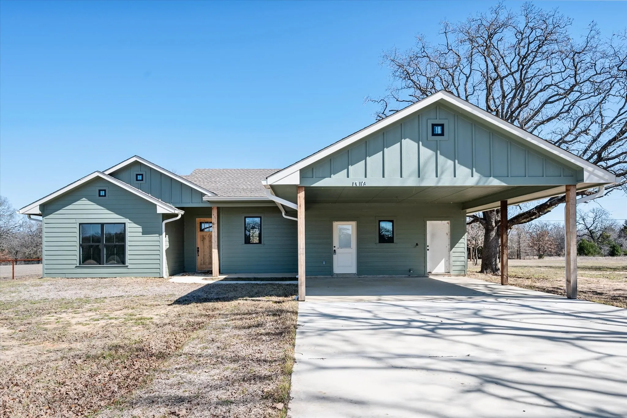 Single Family Residence For Rent in Navarro County , 14174 Clark Drive, Streetman, Texas 75859, 3 Bedroom, 2 Bathroom, Garage spaces, 1,765 Sqft, built in 2023, mls#21362912, Real Estate Agent in Streetman, Homes For Rent in Navarro county, Homes For Rent in Streetman, Realtor in Streetman Texas, Real Estate Brokerage Independent Realty Texas, Luminita Cordes Realtor