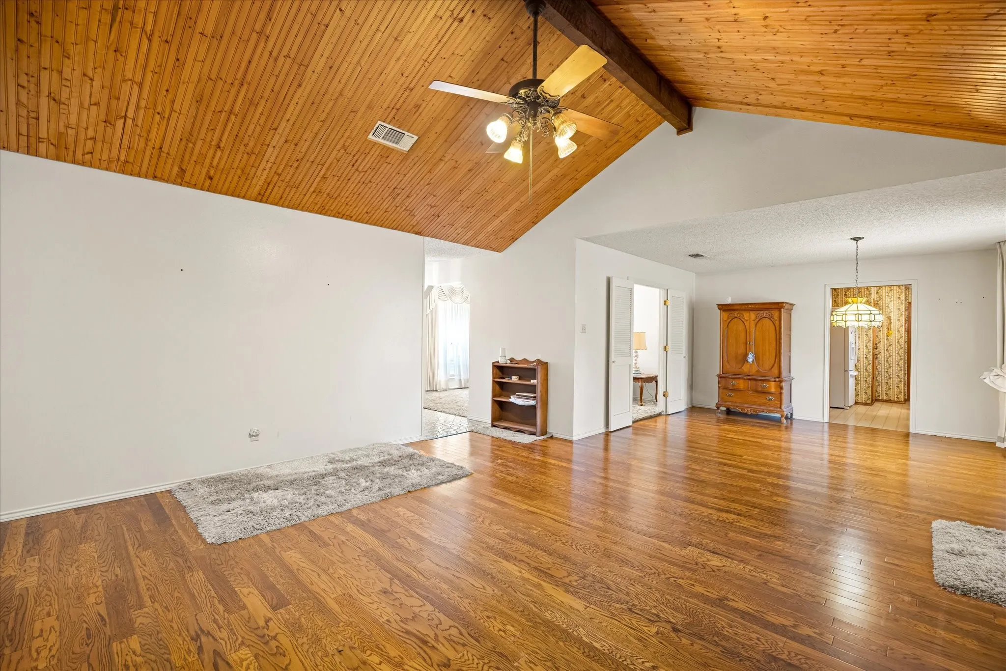 Den and Dining Area