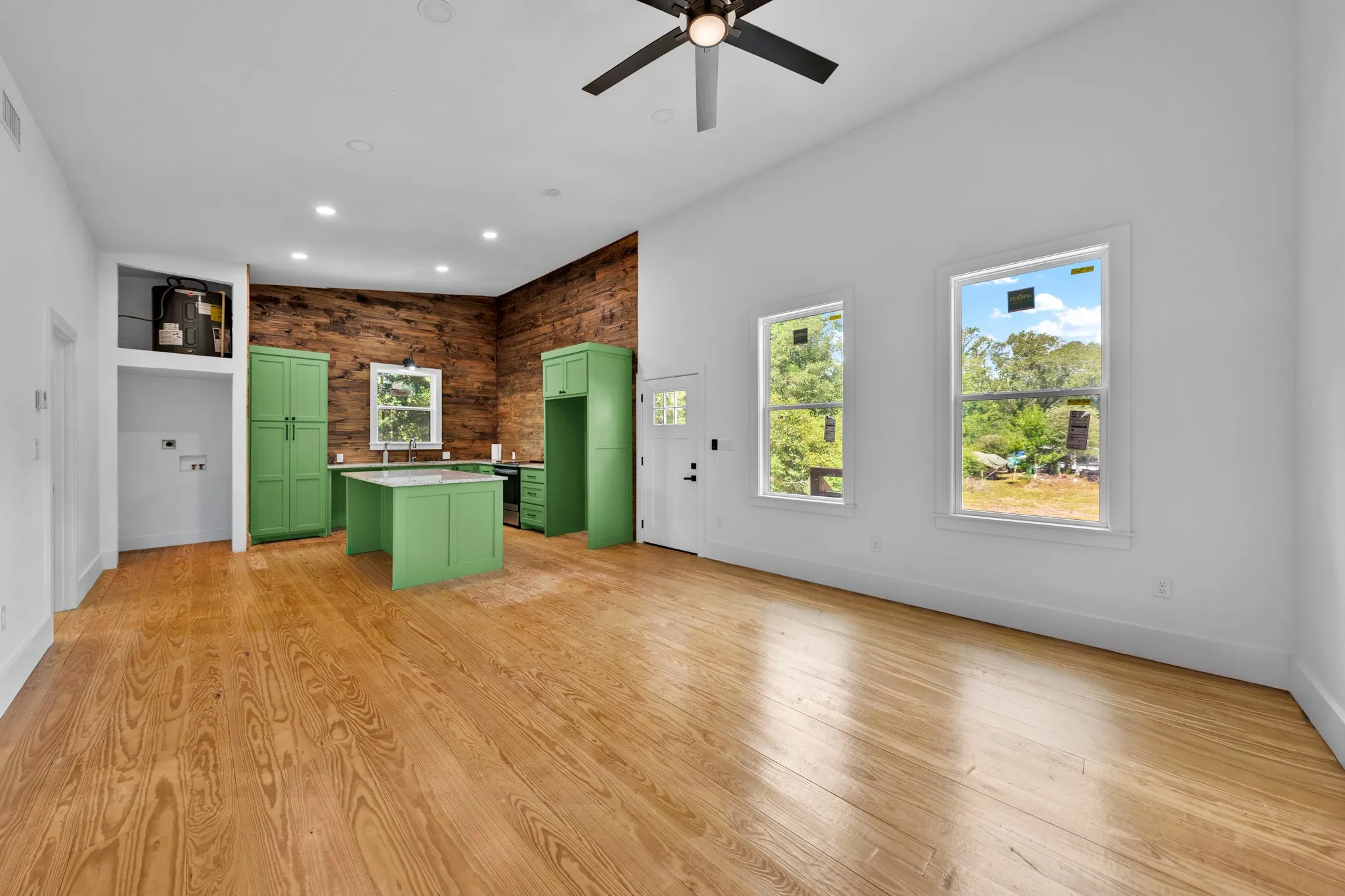 Improved Land For Sale in Leon County , 000 Private Road 1425, Centerville, Texas 75833, 0, 0, Garage spaces, 0 Sqft, built in 0, mls#21368489, Real Estate Agent in Centerville, Homes For Sale in Leon county, Homes For Sale in Centerville, Realtor in Centerville Texas, Real Estate Brokerage Independent Realty Texas, Luminita Cordes Realtor