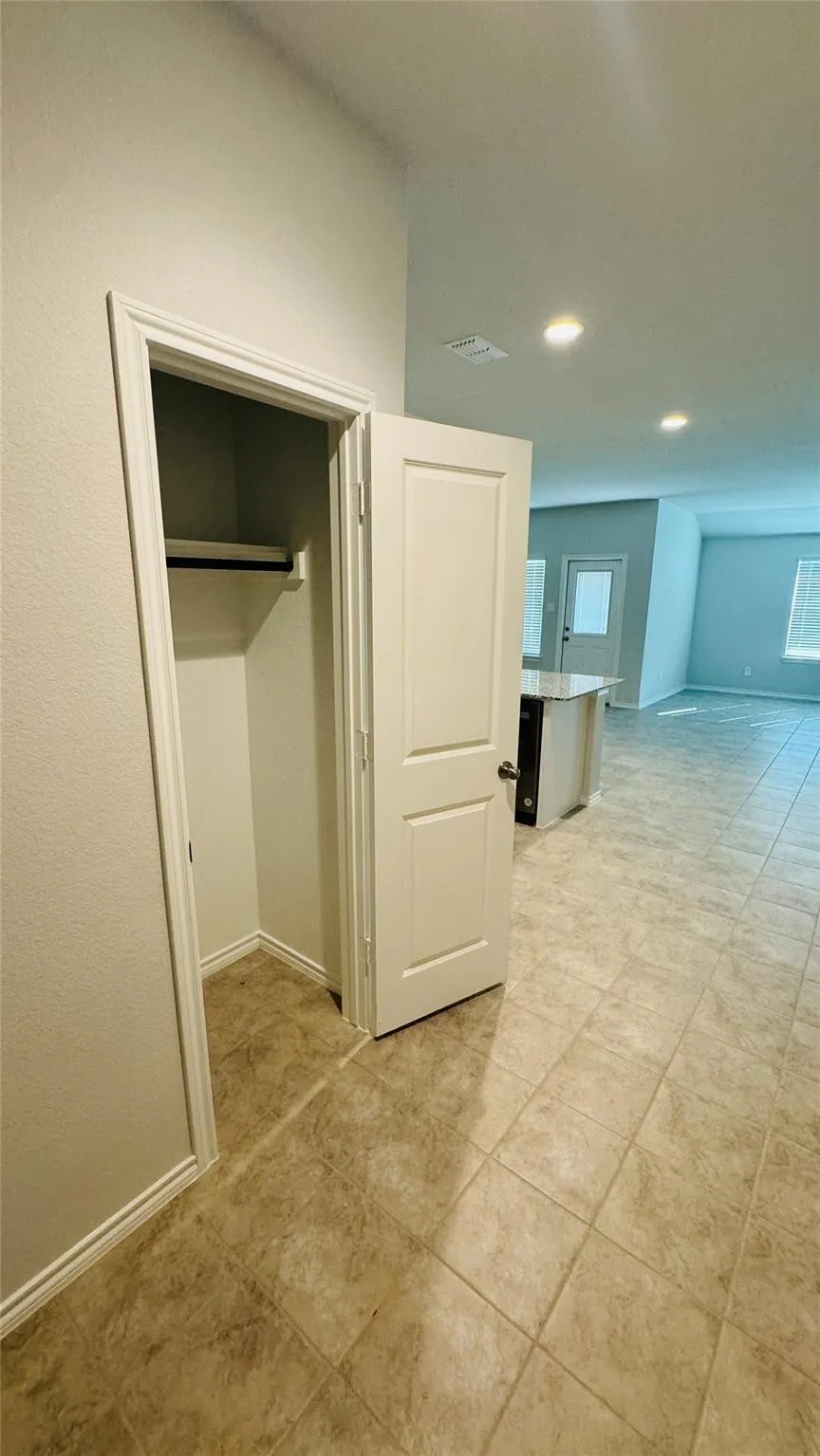 Single Family Residence For Rent in Tarrant County , 4177 Crooked Bend Drive, Fort Worth, Texas 76036, 4 Bedroom, 2 Bathroom, 2 Garage spaces, 1,649 Sqft, built in 2024, mls#21368499, Real Estate Agent in Fort Worth, Homes For Rent in Tarrant county, Homes For Rent in Fort Worth, Realtor in Fort Worth Texas, Real Estate Brokerage Independent Realty Texas, Luminita Cordes Realtor
