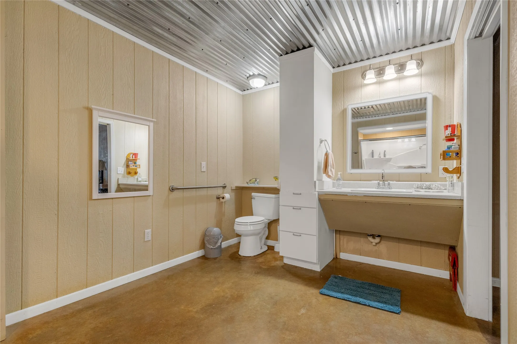 Single Family Residence For Sale in Wood County , 127 Mohican, Quitman, Texas 75783, 2 Bedroom, 2 Bathroom, Garage spaces, 1,840 Sqft, built in 2022, mls#21368488, Real Estate Agent in Quitman, Homes For Sale in Wood county, Homes For Sale in Quitman, Realtor in Quitman Texas, Real Estate Brokerage Independent Realty Texas, Luminita Cordes Realtor