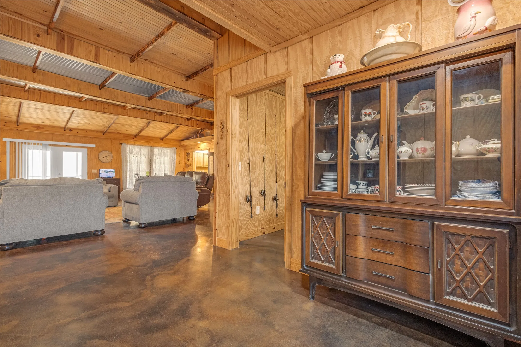 Single Family Residence For Sale in Wood County , 127 Mohican, Quitman, Texas 75783, 2 Bedroom, 2 Bathroom, Garage spaces, 1,840 Sqft, built in 2022, mls#21368488, Real Estate Agent in Quitman, Homes For Sale in Wood county, Homes For Sale in Quitman, Realtor in Quitman Texas, Real Estate Brokerage Independent Realty Texas, Luminita Cordes Realtor