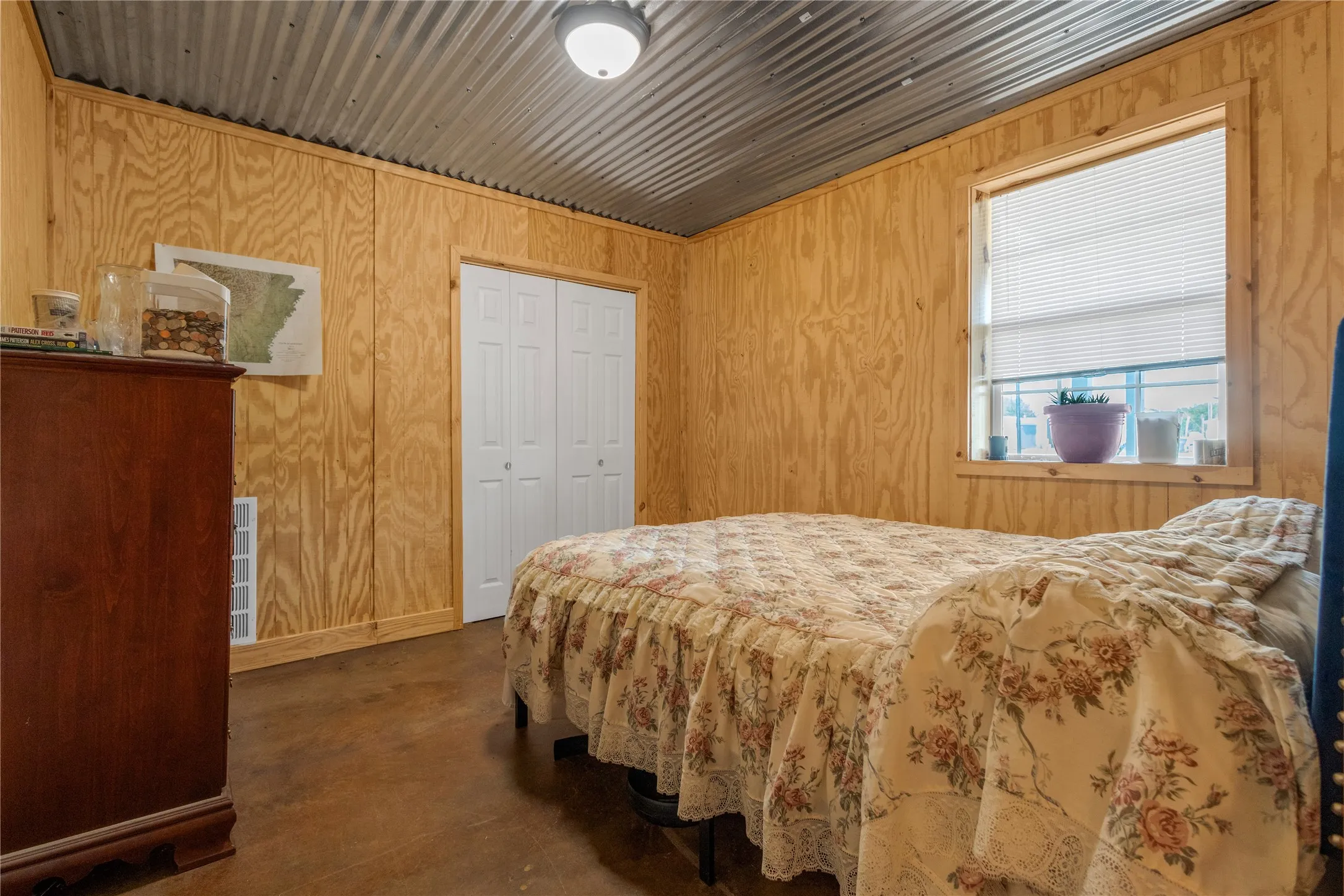 Single Family Residence For Sale in Wood County , 127 Mohican, Quitman, Texas 75783, 2 Bedroom, 2 Bathroom, Garage spaces, 1,840 Sqft, built in 2022, mls#21368488, Real Estate Agent in Quitman, Homes For Sale in Wood county, Homes For Sale in Quitman, Realtor in Quitman Texas, Real Estate Brokerage Independent Realty Texas, Luminita Cordes Realtor