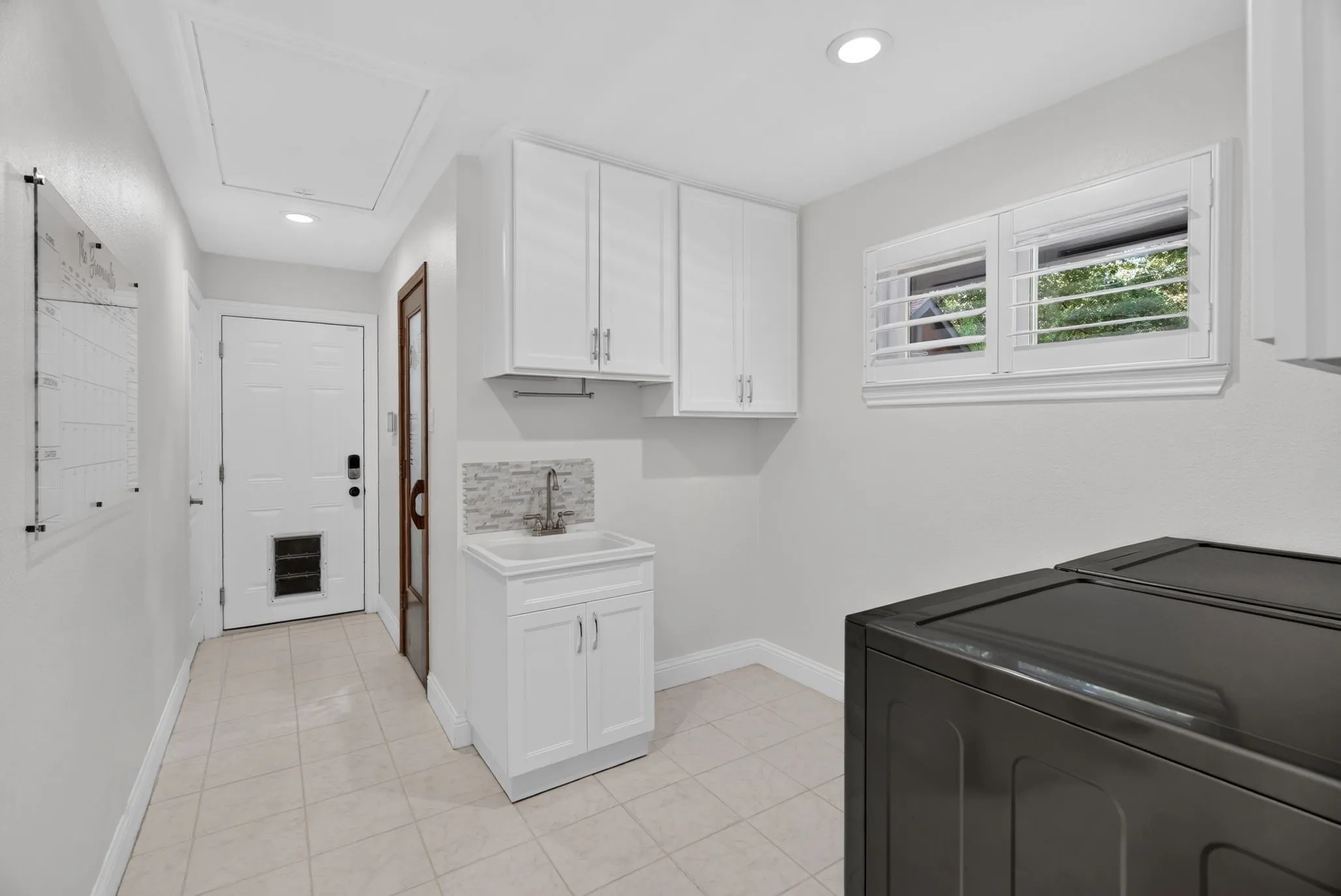 Single Family Residence For Sale in Denton County , 2625 Briar Patch Lane, Flower Mound, Texas 75022, 4 Bedroom, 3 Bathroom, 2 Garage spaces, 2,908 Sqft, built in 1990, mls#21366122, Real Estate Agent in Flower Mound, Homes For Sale in Denton county, Homes For Sale in Flower Mound, Realtor in Flower Mound Texas, Real Estate Brokerage Independent Realty Texas, Luminita Cordes Realtor
