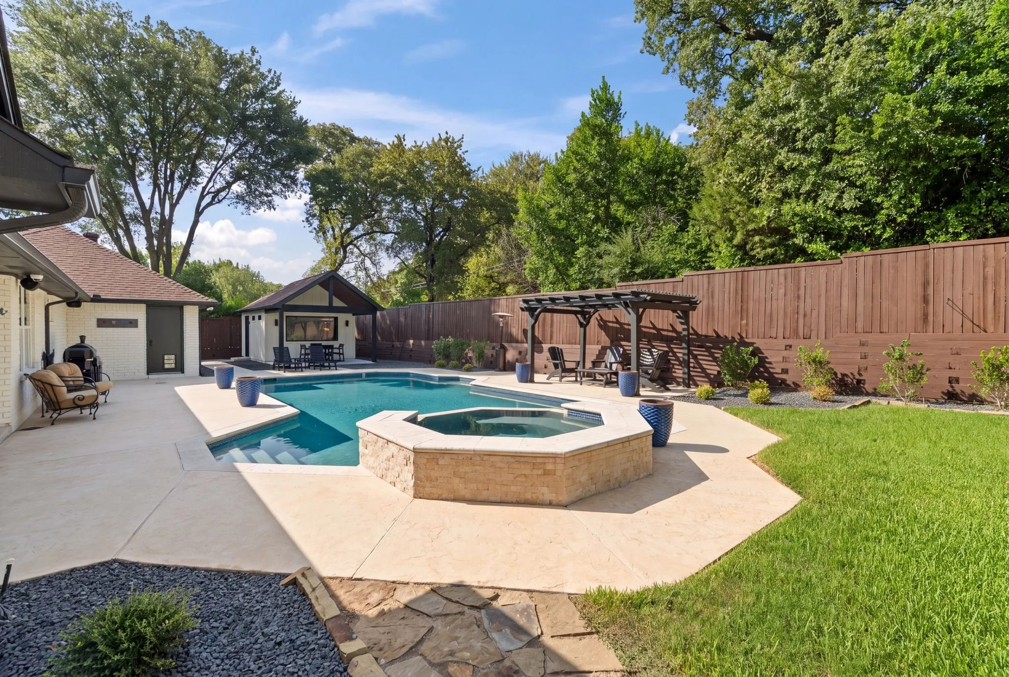 Single Family Residence For Sale in Denton County , 2625 Briar Patch Lane, Flower Mound, Texas 75022, 4 Bedroom, 3 Bathroom, 2 Garage spaces, 2,908 Sqft, built in 1990, mls#21366122, Real Estate Agent in Flower Mound, Homes For Sale in Denton county, Homes For Sale in Flower Mound, Realtor in Flower Mound Texas, Real Estate Brokerage Independent Realty Texas, Luminita Cordes Realtor