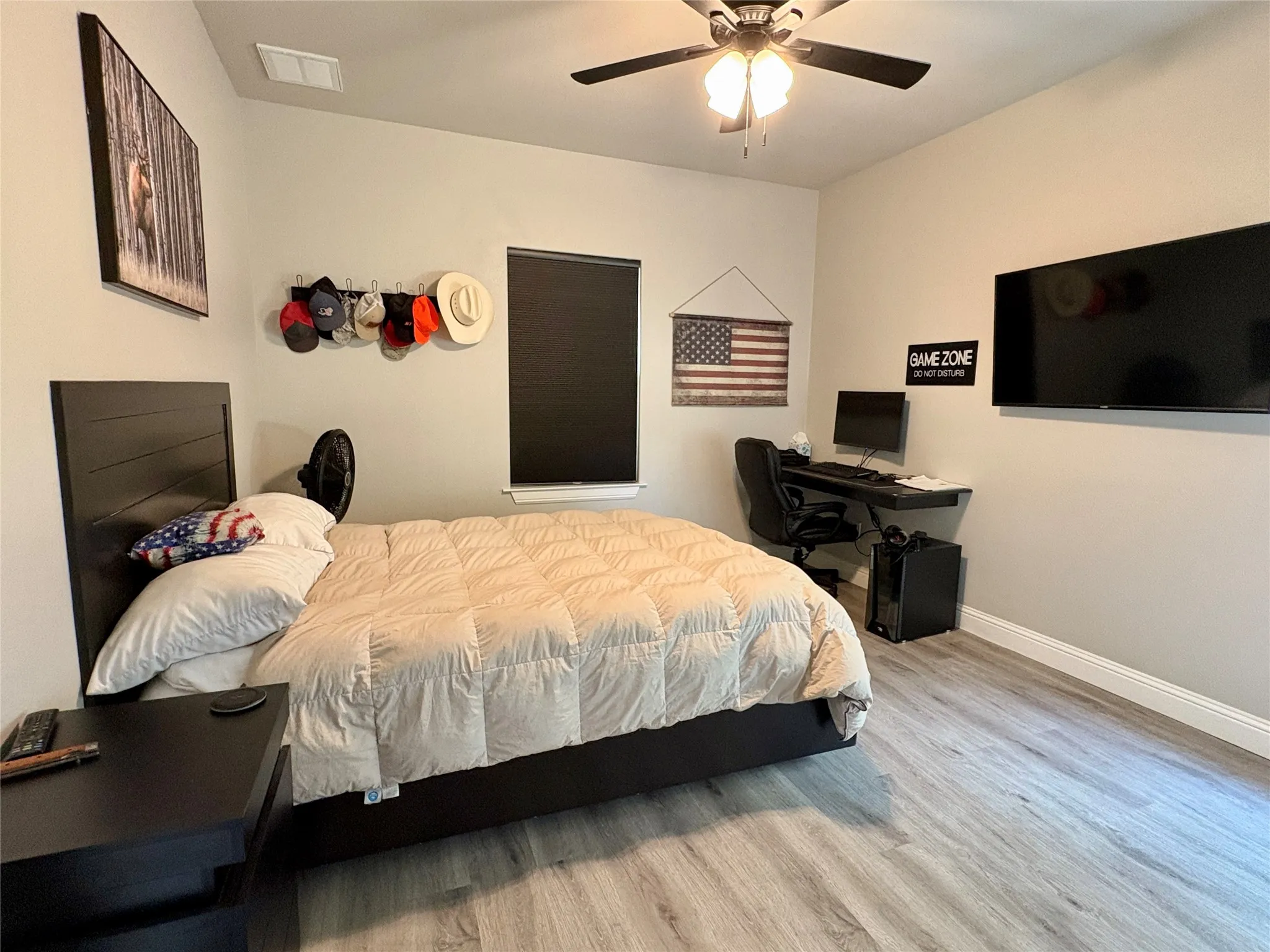Single Family Residence For Sale in Grayson County , 192 Hagerman Road, Pottsboro, Texas 75076, 3 Bedroom, 3 Bathroom, 2 Garage spaces, 1,998 Sqft, built in 2023, mls#21368511, Real Estate Agent in Pottsboro, Homes For Sale in Grayson county, Homes For Sale in Pottsboro, Realtor in Pottsboro Texas, Real Estate Brokerage Independent Realty Texas, Luminita Cordes Realtor
