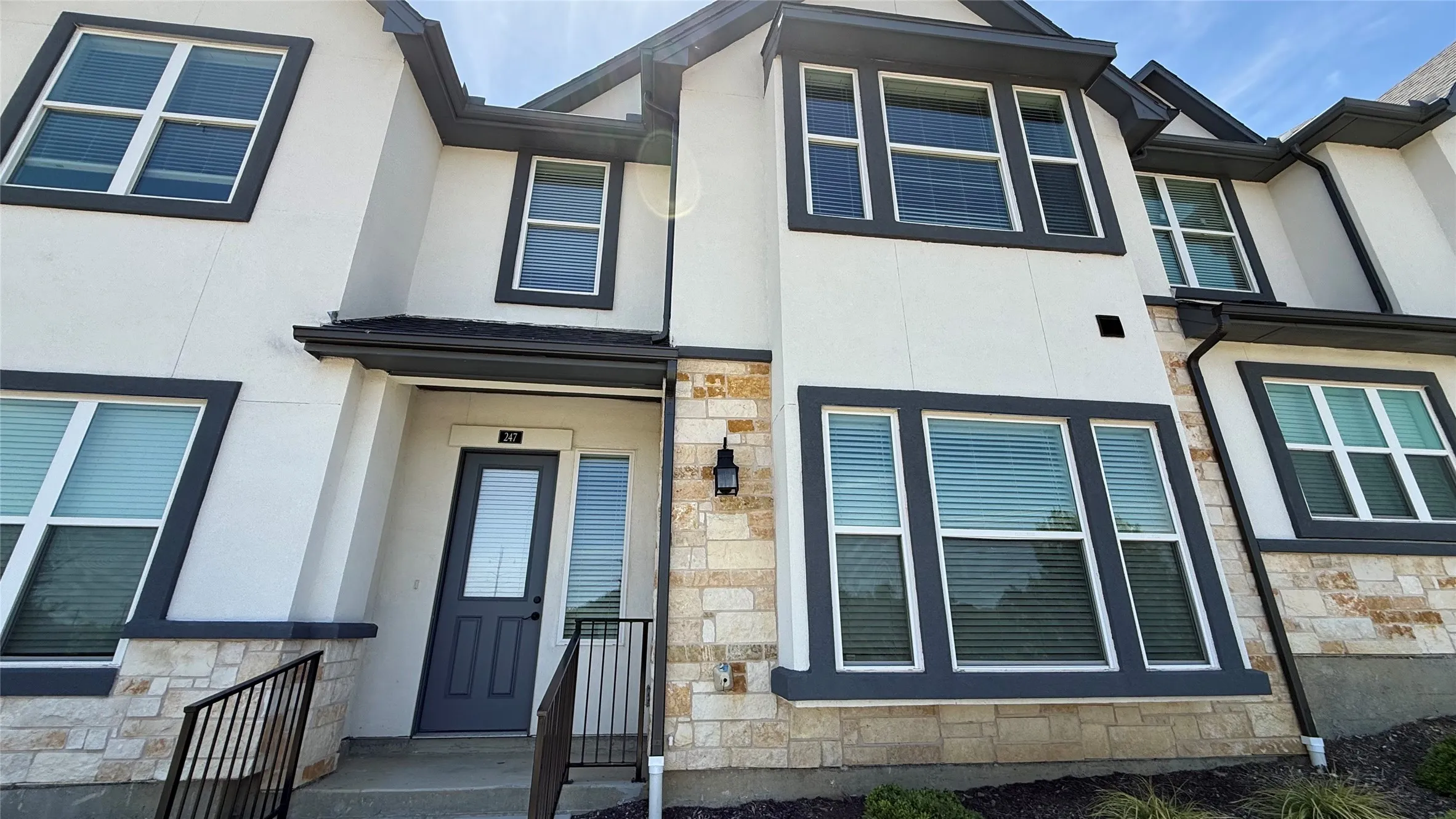 Townhouse For Rent in Denton County , 247 Mule Deer Mews, Frisco, Texas 75068, 4 Bedroom, 3 Bathroom, 2 Garage spaces, 2,206 Sqft, built in 2024, mls#21368516, Real Estate Agent in Frisco, Homes For Rent in Denton county, Homes For Rent in Frisco, Realtor in Frisco Texas, Real Estate Brokerage Independent Realty Texas, Luminita Cordes Realtor