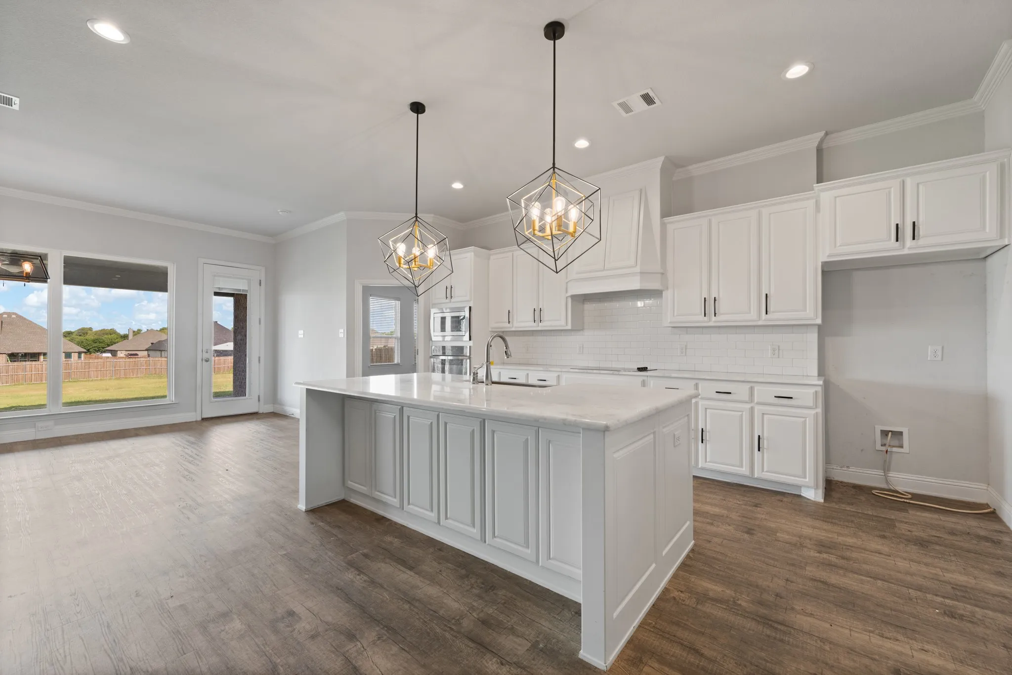 Single Family Residence For Sale in Johnson County , 125 Treys Way, Godley, Texas 76044, 4 Bedroom, 2 Bathroom, 2 Garage spaces, 2,660 Sqft, built in 2021, mls#21367672, Real Estate Agent in Godley, Homes For Sale in Johnson county, Homes For Sale in Godley, Realtor in Godley Texas, Real Estate Brokerage Independent Realty Texas, Luminita Cordes Realtor