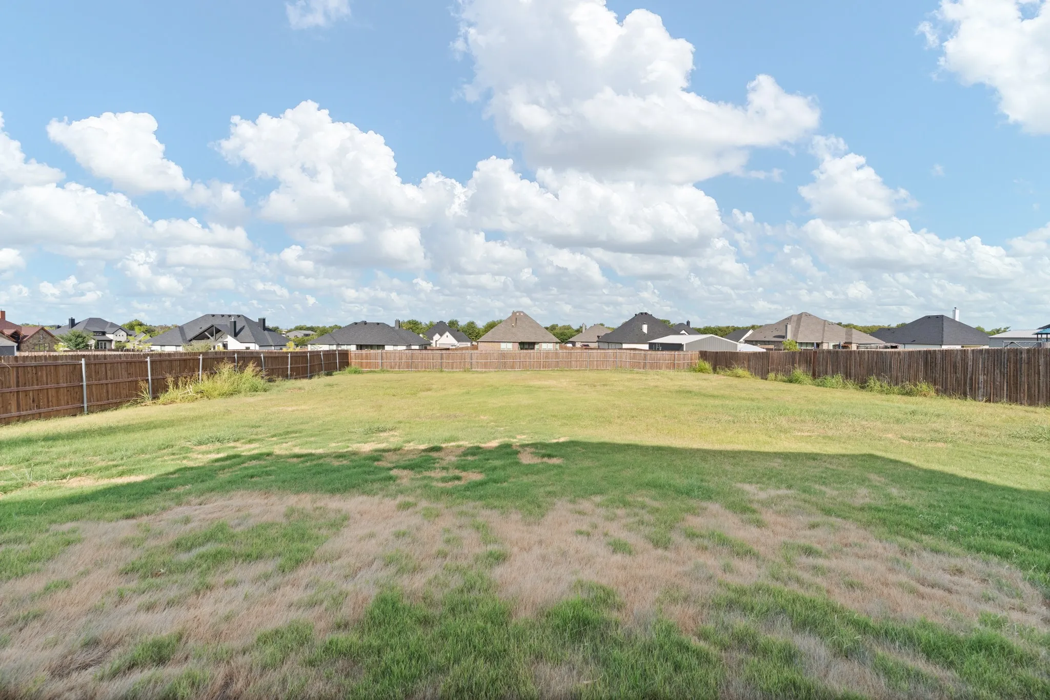 Single Family Residence For Sale in Johnson County , 125 Treys Way, Godley, Texas 76044, 4 Bedroom, 2 Bathroom, 2 Garage spaces, 2,660 Sqft, built in 2021, mls#21367672, Real Estate Agent in Godley, Homes For Sale in Johnson county, Homes For Sale in Godley, Realtor in Godley Texas, Real Estate Brokerage Independent Realty Texas, Luminita Cordes Realtor