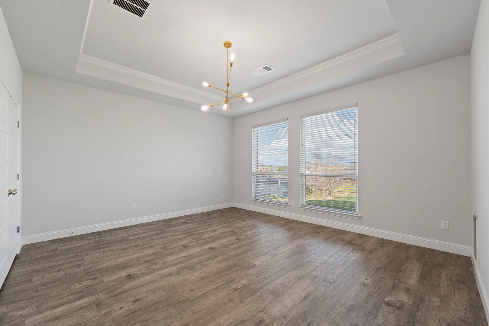 Single Family Residence For Sale in Johnson County , 125 Treys Way, Godley, Texas 76044, 4 Bedroom, 2 Bathroom, 2 Garage spaces, 2,660 Sqft, built in 2021, mls#21367672, Real Estate Agent in Godley, Homes For Sale in Johnson county, Homes For Sale in Godley, Realtor in Godley Texas, Real Estate Brokerage Independent Realty Texas, Luminita Cordes Realtor
