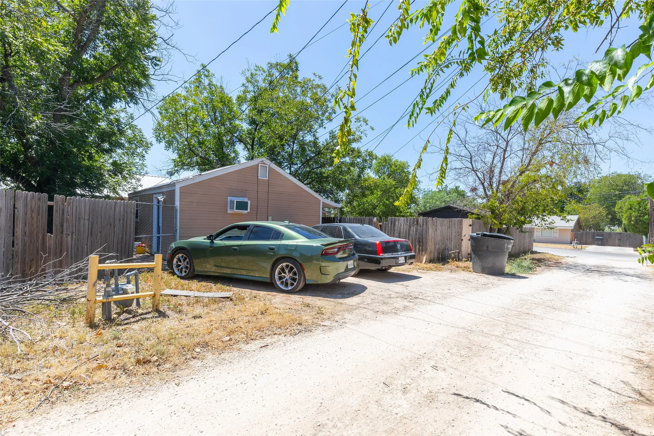 Apartment For Sale in Taylor County , 710 E North 13th Street, Abilene, Texas 79601, 4 Bedroom, 2 Bathroom, Garage spaces, 1,879 Sqft, built in 1948, mls#21364199, Real Estate Agent in Abilene, Homes For Sale in Taylor county, Homes For Sale in Abilene, Realtor in Abilene Texas, Real Estate Brokerage Independent Realty Texas, Luminita Cordes Realtor