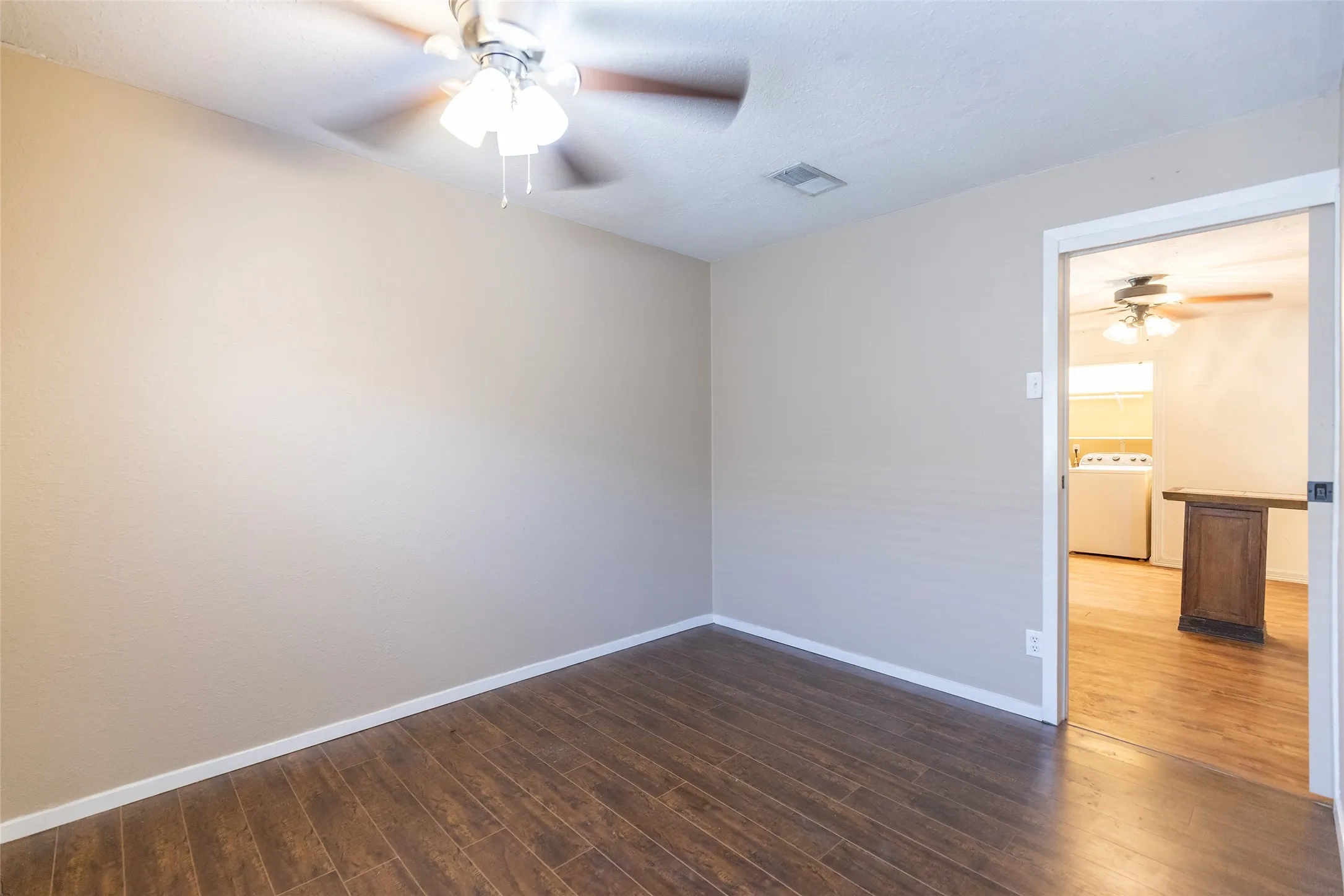 Apartment For Sale in Taylor County , 710 E North 13th Street, Abilene, Texas 79601, 4 Bedroom, 2 Bathroom, Garage spaces, 1,879 Sqft, built in 1948, mls#21364199, Real Estate Agent in Abilene, Homes For Sale in Taylor county, Homes For Sale in Abilene, Realtor in Abilene Texas, Real Estate Brokerage Independent Realty Texas, Luminita Cordes Realtor