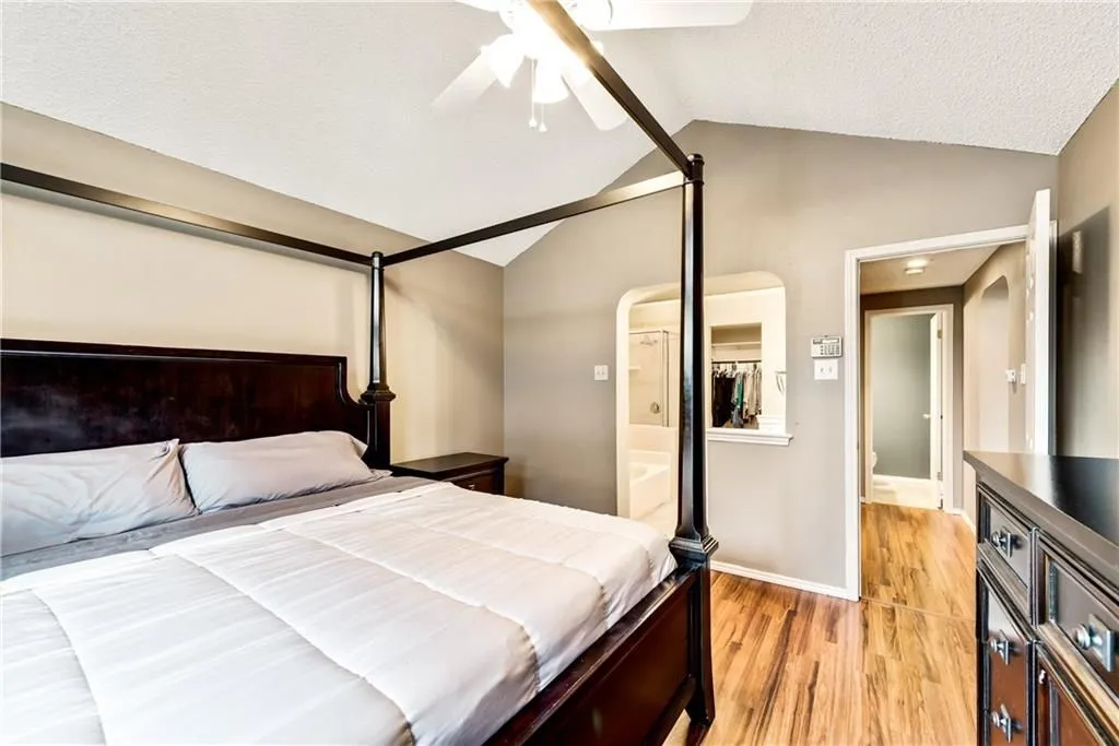 Single Family Residence For Rent in Denton County , 1203 Lone Wolf Trail, Carrollton, Texas 75007, 3 Bedroom, 3 Bathroom, 2 Garage spaces, 1,687 Sqft, built in 1987, mls#21368520, Real Estate Agent in Carrollton, Homes For Rent in Denton county, Homes For Rent in Carrollton, Realtor in Carrollton Texas, Real Estate Brokerage Independent Realty Texas, Luminita Cordes Realtor