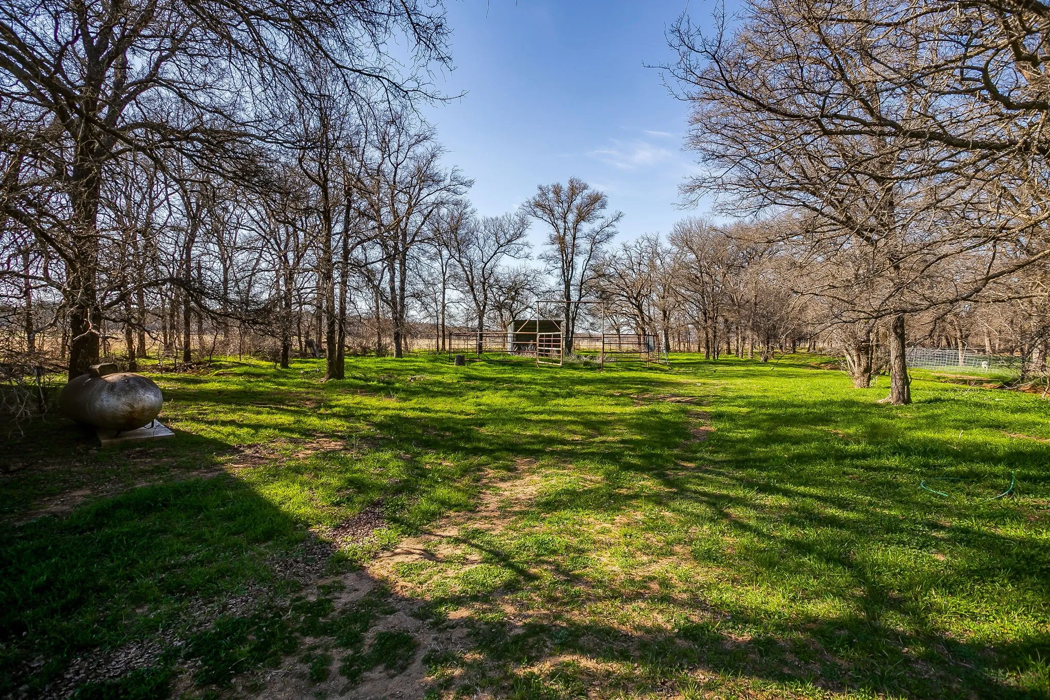 Single Family Residence For Sale in Palo Pinto County , 4763 Blue Flat Road, Gordon, Texas 76453, 3 Bedroom, 2 Bathroom, Garage spaces, 1,980 Sqft, built in 1991, mls#21368519, Real Estate Agent in Gordon, Homes For Sale in Palo Pinto county, Homes For Sale in Gordon, Realtor in Gordon Texas, Real Estate Brokerage Independent Realty Texas, Luminita Cordes Realtor
