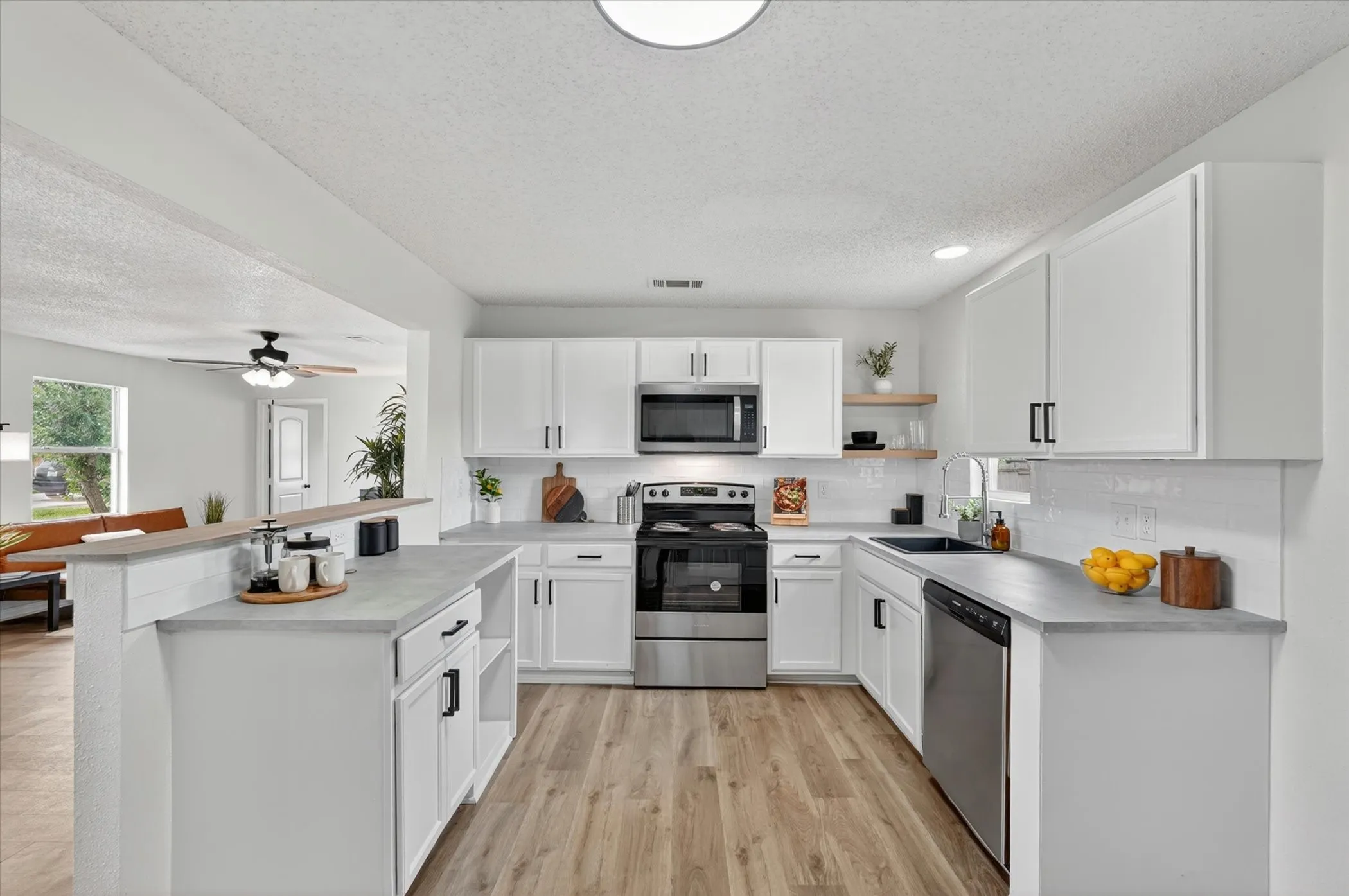 Single Family Residence For Sale in Collin County , 1116 Bozman Road, Wylie, Texas 75098, 3 Bedroom, 2 Bathroom, Garage spaces, 1,200 Sqft, built in 1962, mls#21368523, Real Estate Agent in Wylie, Homes For Sale in Collin county, Homes For Sale in Wylie, Realtor in Wylie Texas, Real Estate Brokerage Independent Realty Texas, Luminita Cordes Realtor
