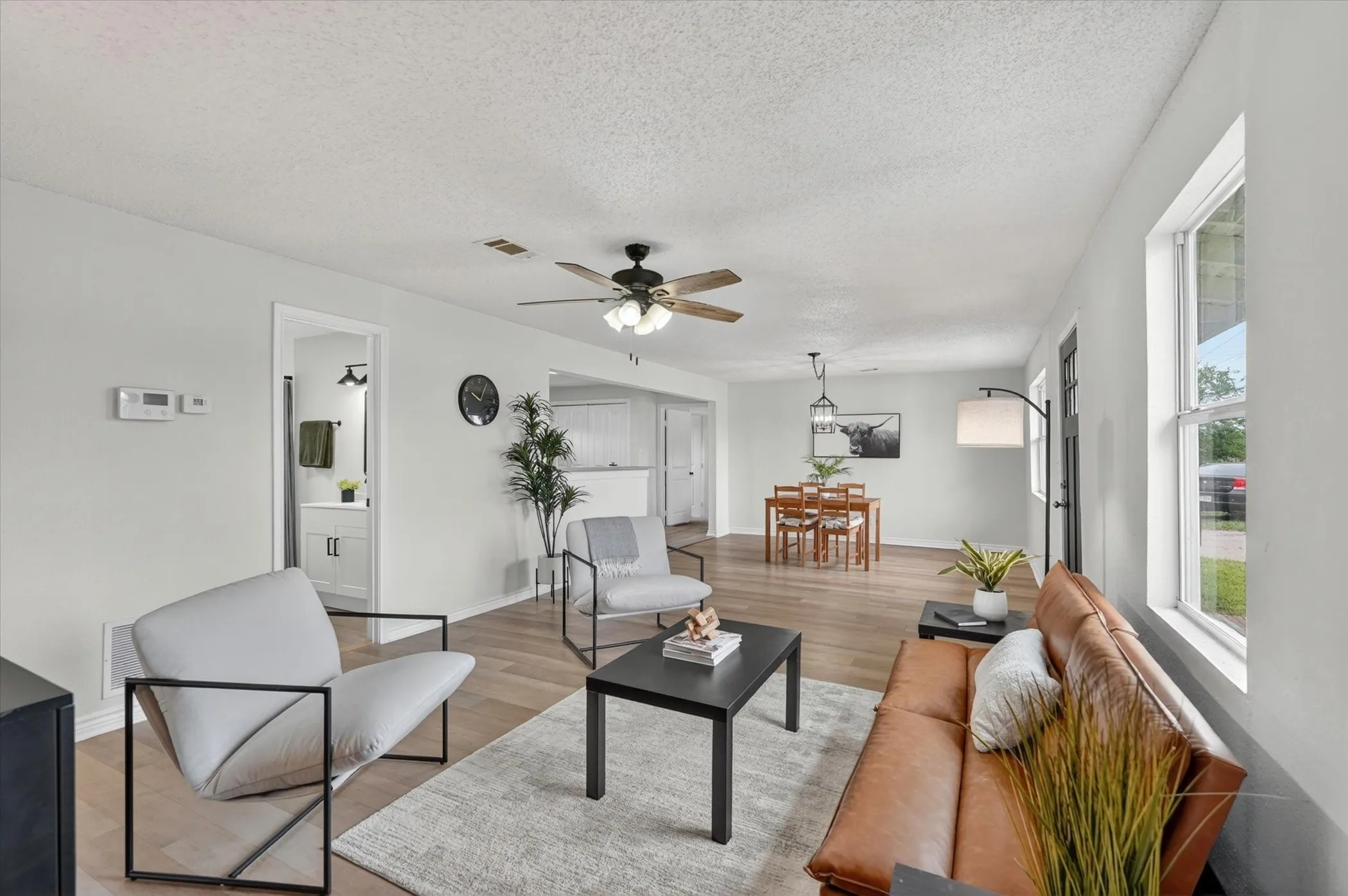 Single Family Residence For Sale in Collin County , 1116 Bozman Road, Wylie, Texas 75098, 3 Bedroom, 2 Bathroom, Garage spaces, 1,200 Sqft, built in 1962, mls#21368523, Real Estate Agent in Wylie, Homes For Sale in Collin county, Homes For Sale in Wylie, Realtor in Wylie Texas, Real Estate Brokerage Independent Realty Texas, Luminita Cordes Realtor