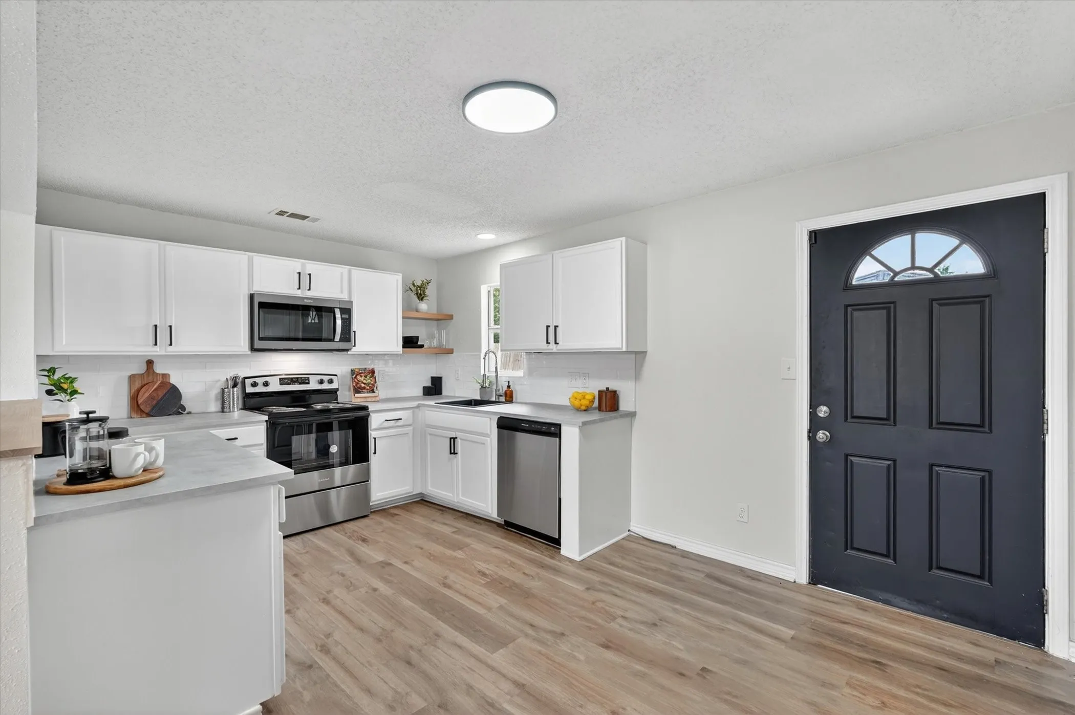 Single Family Residence For Sale in Collin County , 1116 Bozman Road, Wylie, Texas 75098, 3 Bedroom, 2 Bathroom, Garage spaces, 1,200 Sqft, built in 1962, mls#21368523, Real Estate Agent in Wylie, Homes For Sale in Collin county, Homes For Sale in Wylie, Realtor in Wylie Texas, Real Estate Brokerage Independent Realty Texas, Luminita Cordes Realtor
