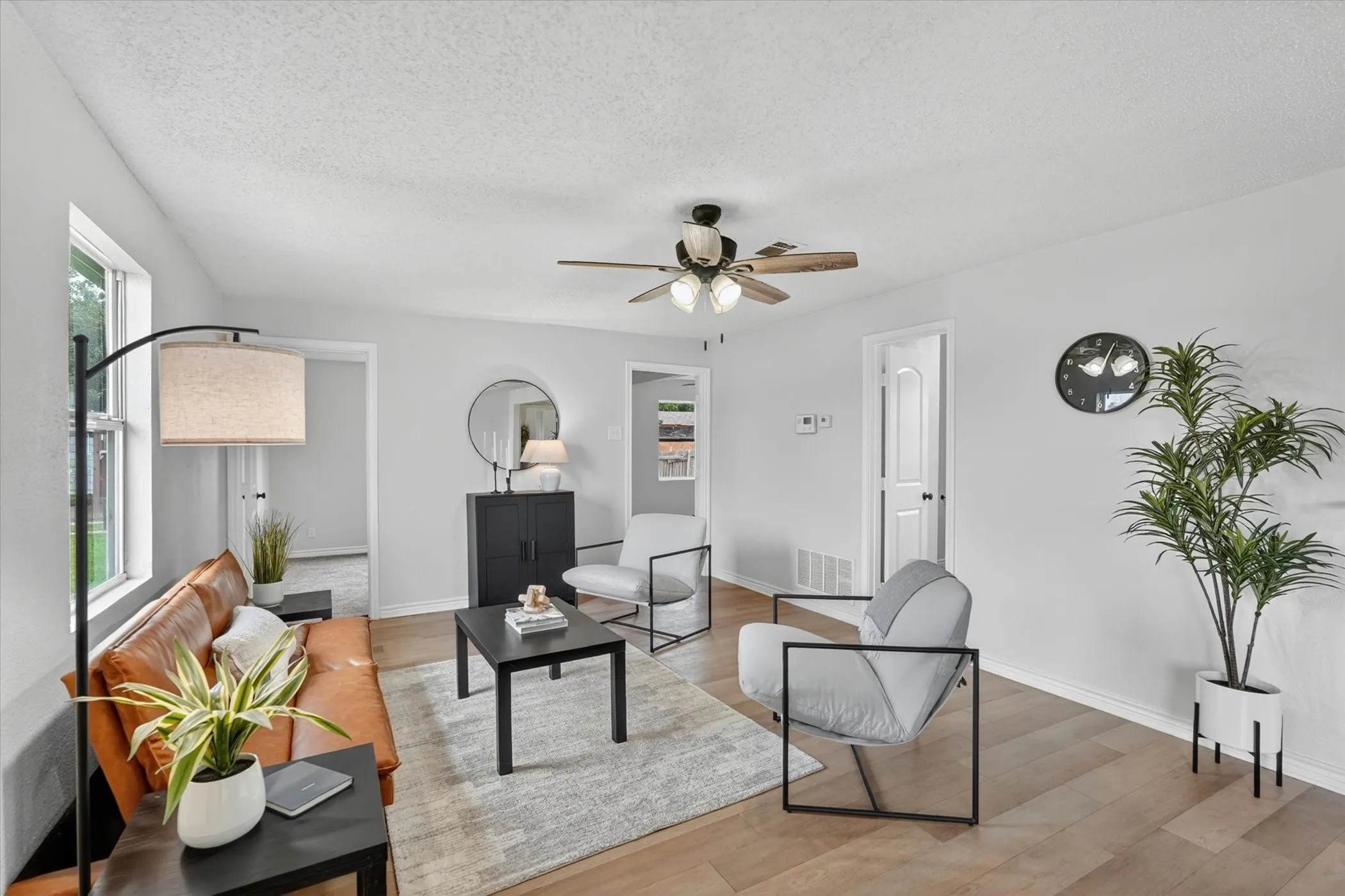 Single Family Residence For Sale in Collin County , 1116 Bozman Road, Wylie, Texas 75098, 3 Bedroom, 2 Bathroom, Garage spaces, 1,200 Sqft, built in 1962, mls#21368523, Real Estate Agent in Wylie, Homes For Sale in Collin county, Homes For Sale in Wylie, Realtor in Wylie Texas, Real Estate Brokerage Independent Realty Texas, Luminita Cordes Realtor