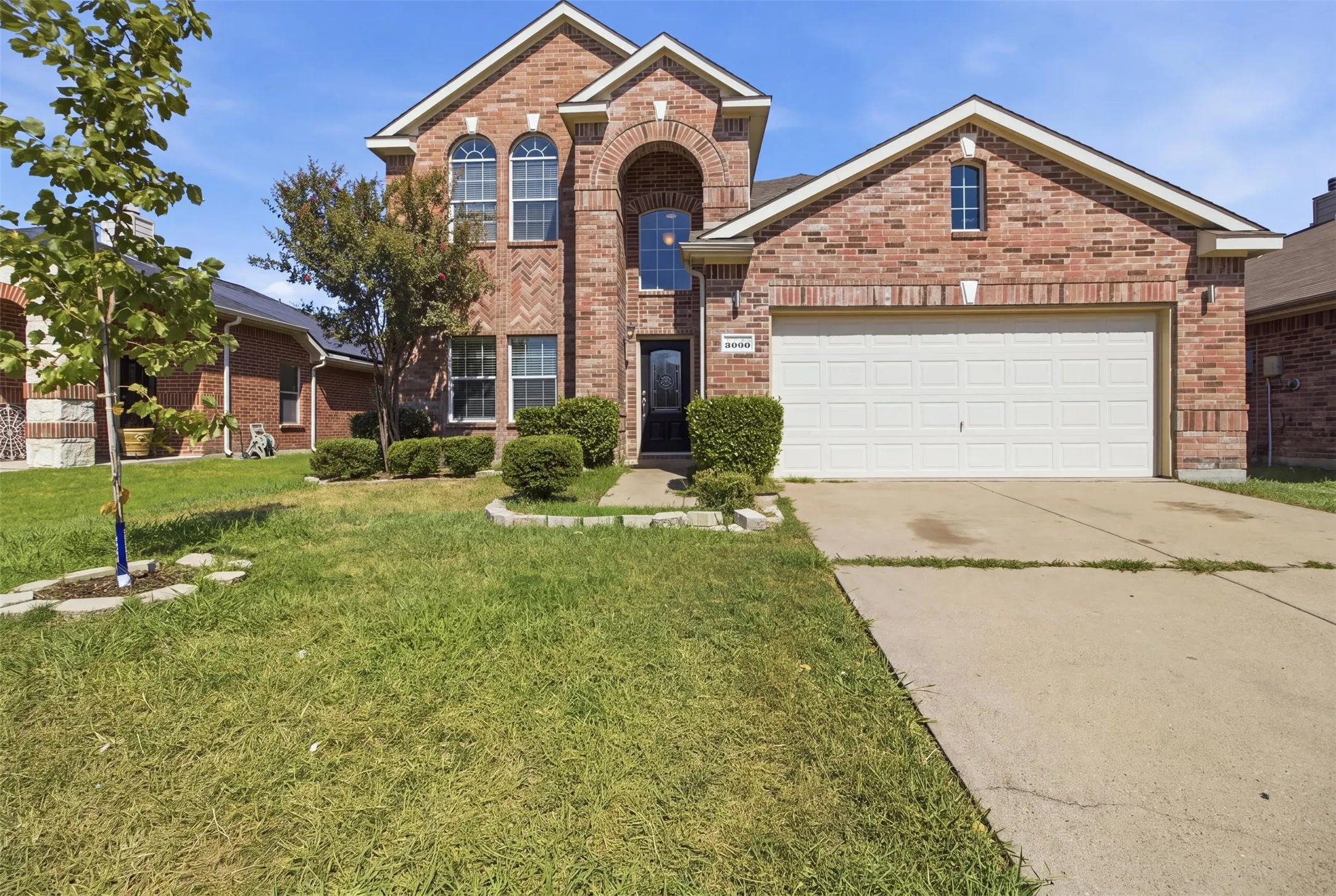 Single Family Residence For Sale in Kaufman County , 2030 Diamondback, Forney, Texas 75126, 4 Bedroom, 3 Bathroom, 2 Garage spaces, 2,432 Sqft, built in 2008, Price $379,000, mls#21363591, Real Estate Agent in Forney, Homes For Sale in Kaufman county, Homes For Sale in Forney, Realtor in Forney Texas, Real Estate Brokerage Independent Realty Texas, Luminita Cordes Realtor
