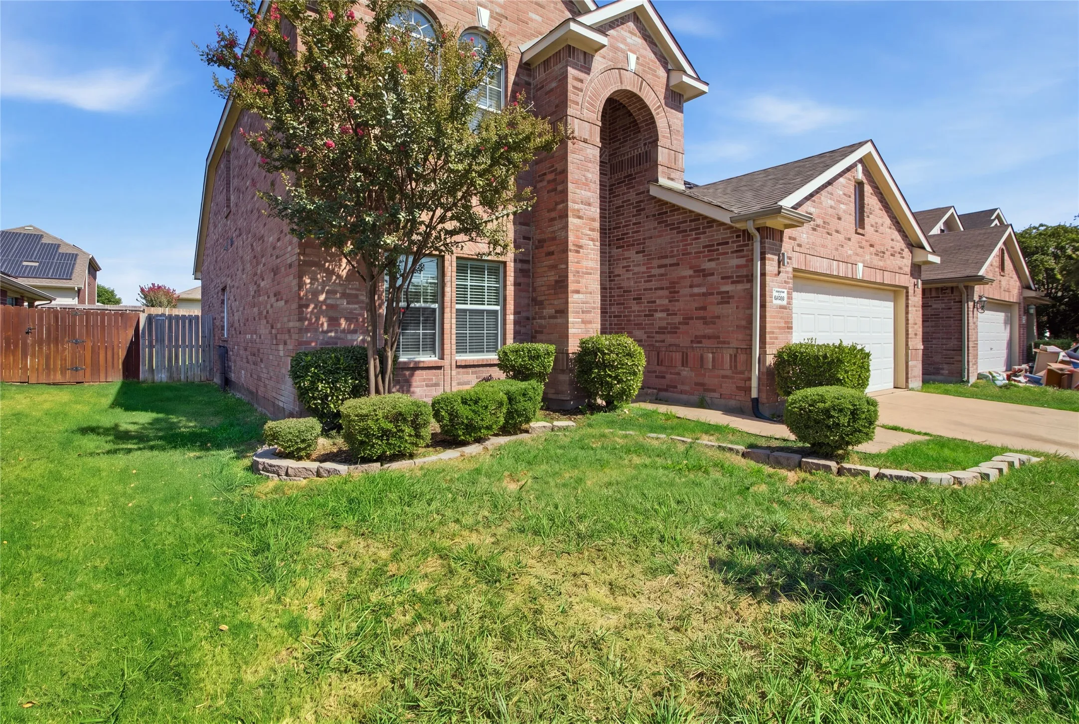 Single Family Residence For Sale in Kaufman County , 2030 Diamondback, Forney, Texas 75126, 4 Bedroom, 3 Bathroom, 2 Garage spaces, 2,432 Sqft, built in 2008, Price $379,000, mls#21363591, Real Estate Agent in Forney, Homes For Sale in Kaufman county, Homes For Sale in Forney, Realtor in Forney Texas, Real Estate Brokerage Independent Realty Texas, Luminita Cordes Realtor