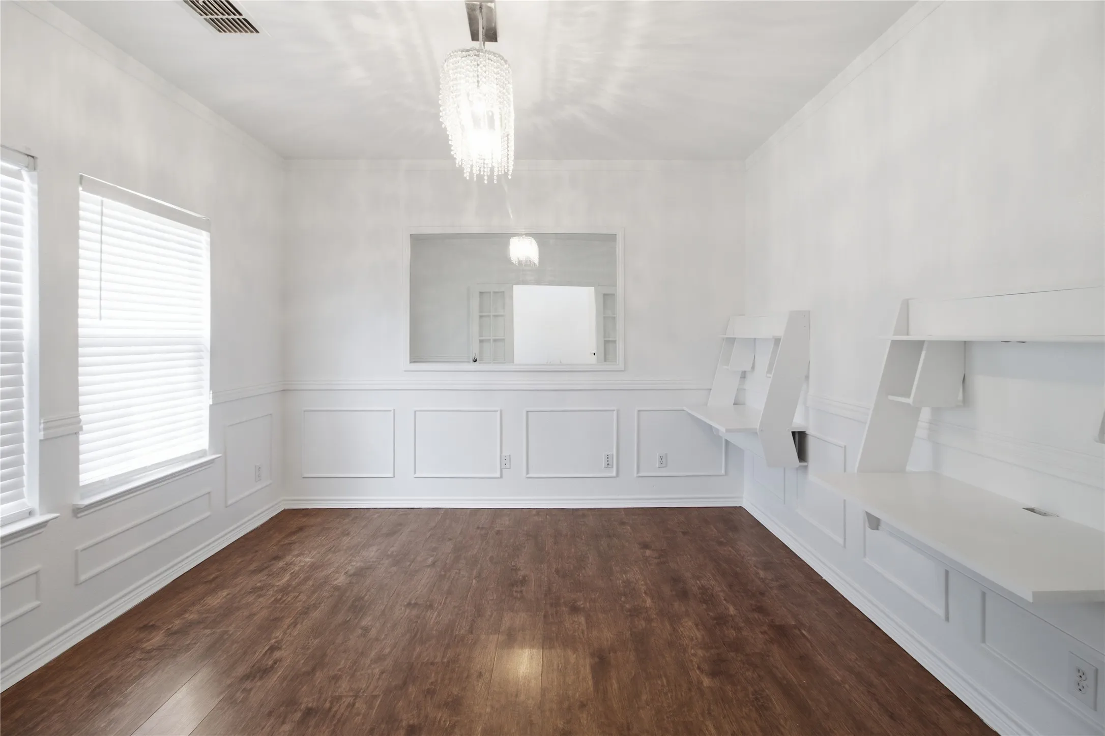 Single Family Residence For Sale in Kaufman County , 2030 Diamondback, Forney, Texas 75126, 4 Bedroom, 3 Bathroom, 2 Garage spaces, 2,432 Sqft, built in 2008, Price $379,000, mls#21363591, Real Estate Agent in Forney, Homes For Sale in Kaufman county, Homes For Sale in Forney, Realtor in Forney Texas, Real Estate Brokerage Independent Realty Texas, Luminita Cordes Realtor