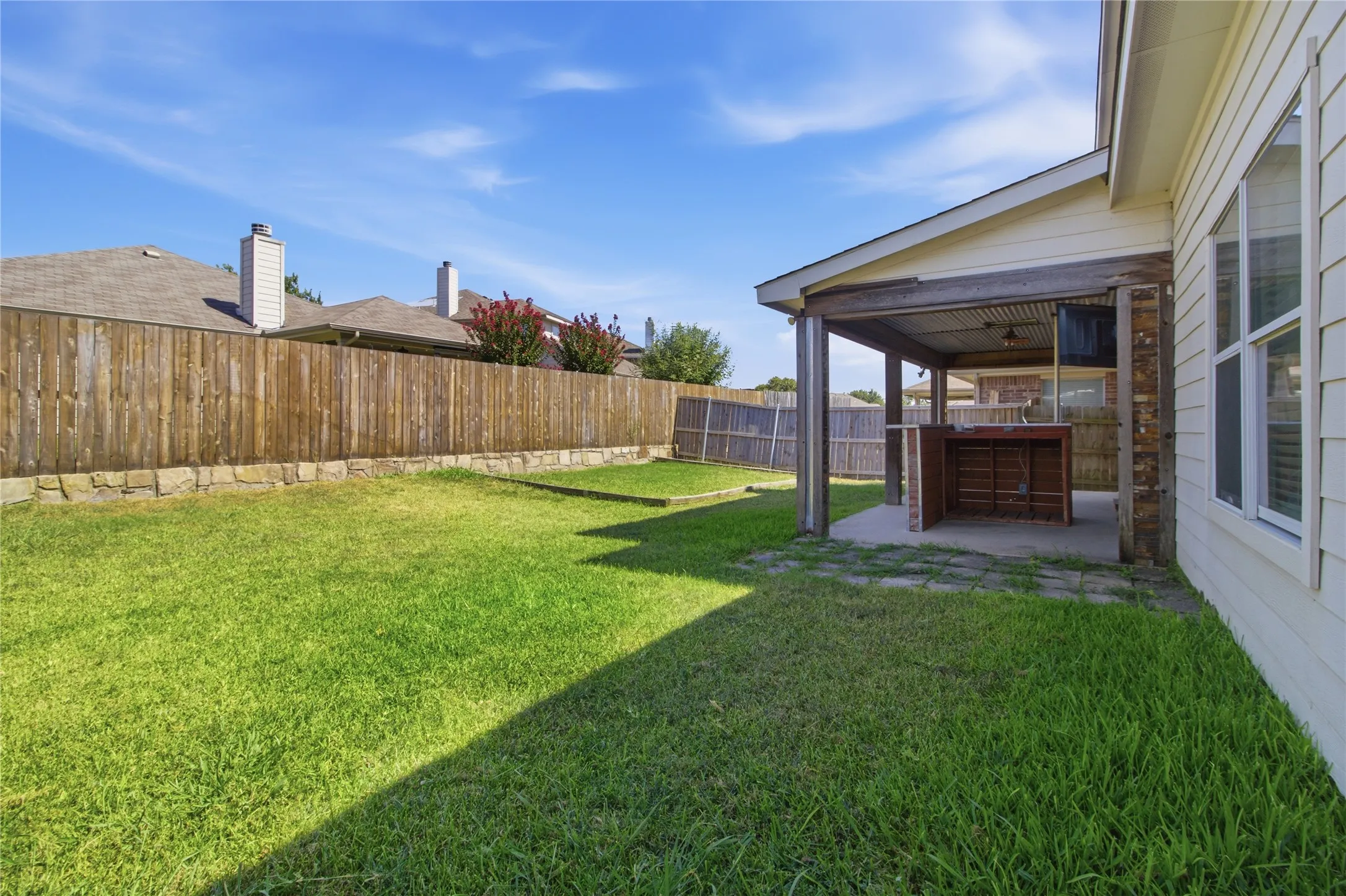 Single Family Residence For Sale in Kaufman County , 2030 Diamondback, Forney, Texas 75126, 4 Bedroom, 3 Bathroom, 2 Garage spaces, 2,432 Sqft, built in 2008, Price $379,000, mls#21363591, Real Estate Agent in Forney, Homes For Sale in Kaufman county, Homes For Sale in Forney, Realtor in Forney Texas, Real Estate Brokerage Independent Realty Texas, Luminita Cordes Realtor