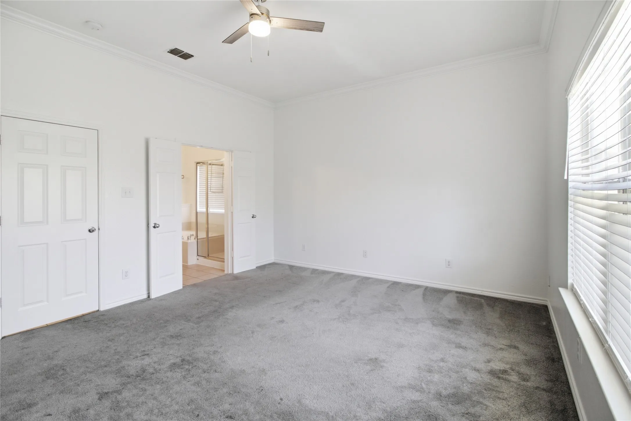 Single Family Residence For Sale in Kaufman County , 2030 Diamondback, Forney, Texas 75126, 4 Bedroom, 3 Bathroom, 2 Garage spaces, 2,432 Sqft, built in 2008, Price $379,000, mls#21363591, Real Estate Agent in Forney, Homes For Sale in Kaufman county, Homes For Sale in Forney, Realtor in Forney Texas, Real Estate Brokerage Independent Realty Texas, Luminita Cordes Realtor