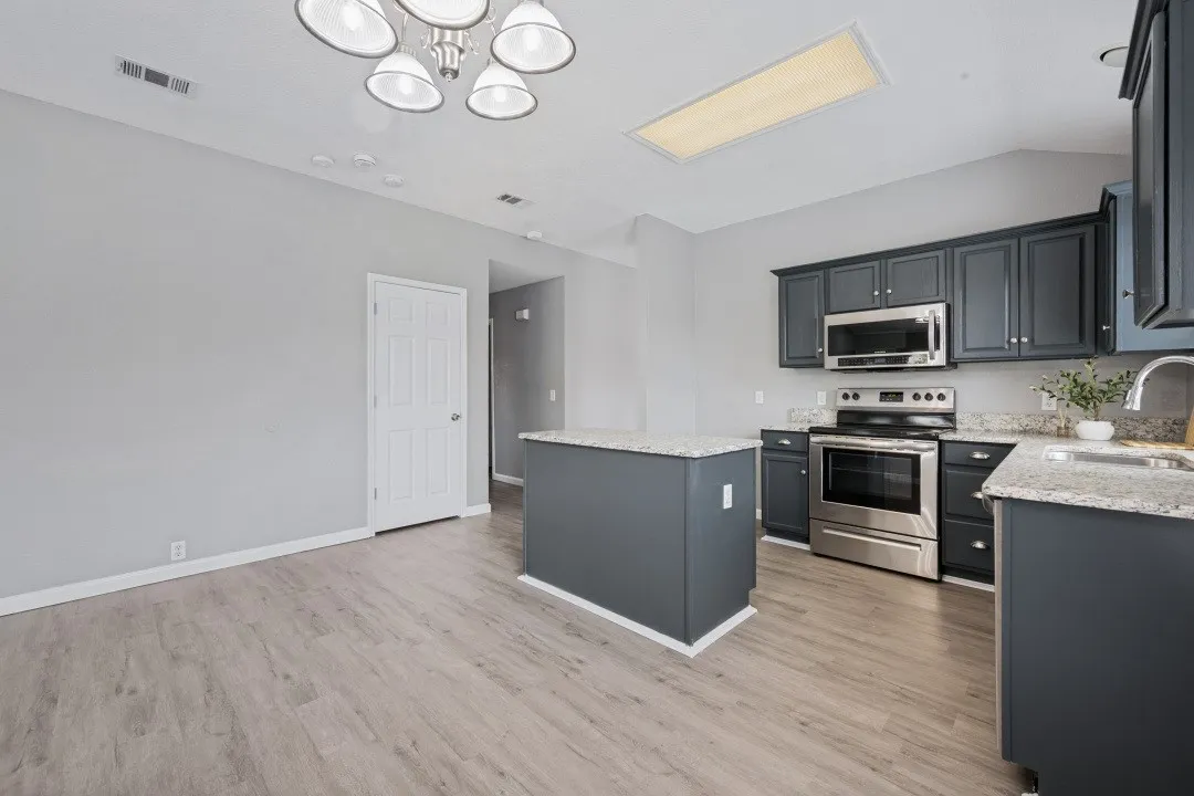 Single Family Residence For Sale in Tarrant County , 2509 Aiken Lane, Fort Worth, Texas 76123, 4 Bedroom, 2 Bathroom, 2 Garage spaces, 1,830 Sqft, built in 2003, mls#21368545, Real Estate Agent in Fort Worth, Homes For Sale in Tarrant county, Homes For Sale in Fort Worth, Realtor in Fort Worth Texas, Real Estate Brokerage Independent Realty Texas, Luminita Cordes Realtor