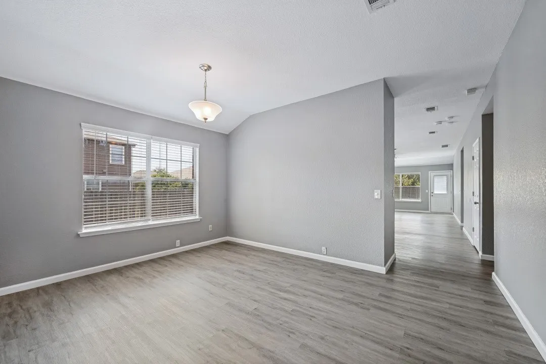 Single Family Residence For Sale in Tarrant County , 2509 Aiken Lane, Fort Worth, Texas 76123, 4 Bedroom, 2 Bathroom, 2 Garage spaces, 1,830 Sqft, built in 2003, mls#21368545, Real Estate Agent in Fort Worth, Homes For Sale in Tarrant county, Homes For Sale in Fort Worth, Realtor in Fort Worth Texas, Real Estate Brokerage Independent Realty Texas, Luminita Cordes Realtor