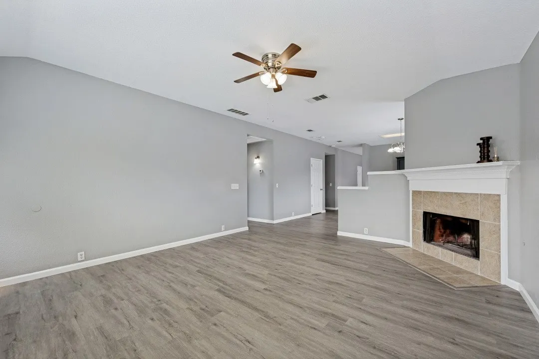 Single Family Residence For Sale in Tarrant County , 2509 Aiken Lane, Fort Worth, Texas 76123, 4 Bedroom, 2 Bathroom, 2 Garage spaces, 1,830 Sqft, built in 2003, mls#21368545, Real Estate Agent in Fort Worth, Homes For Sale in Tarrant county, Homes For Sale in Fort Worth, Realtor in Fort Worth Texas, Real Estate Brokerage Independent Realty Texas, Luminita Cordes Realtor