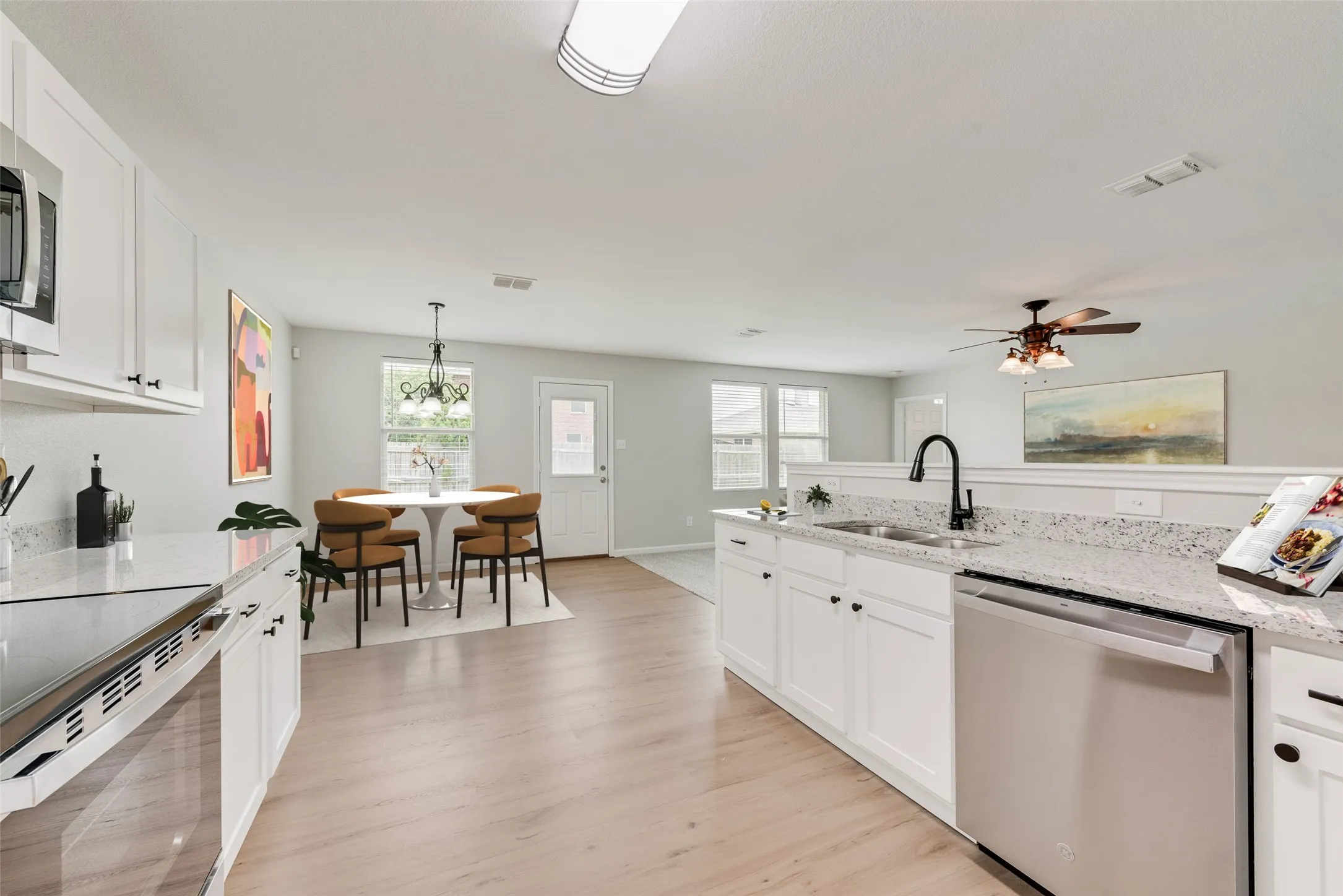 Single Family Residence For Sale in Tarrant County , 9037 Troy Drive, Fort Worth, Texas 76123, 4 Bedroom, 2 Bathroom, 2 Garage spaces, 2,266 Sqft, built in 2006, mls#21367960, Real Estate Agent in Fort Worth, Homes For Sale in Tarrant county, Homes For Sale in Fort Worth, Realtor in Fort Worth Texas, Real Estate Brokerage Independent Realty Texas, Luminita Cordes Realtor