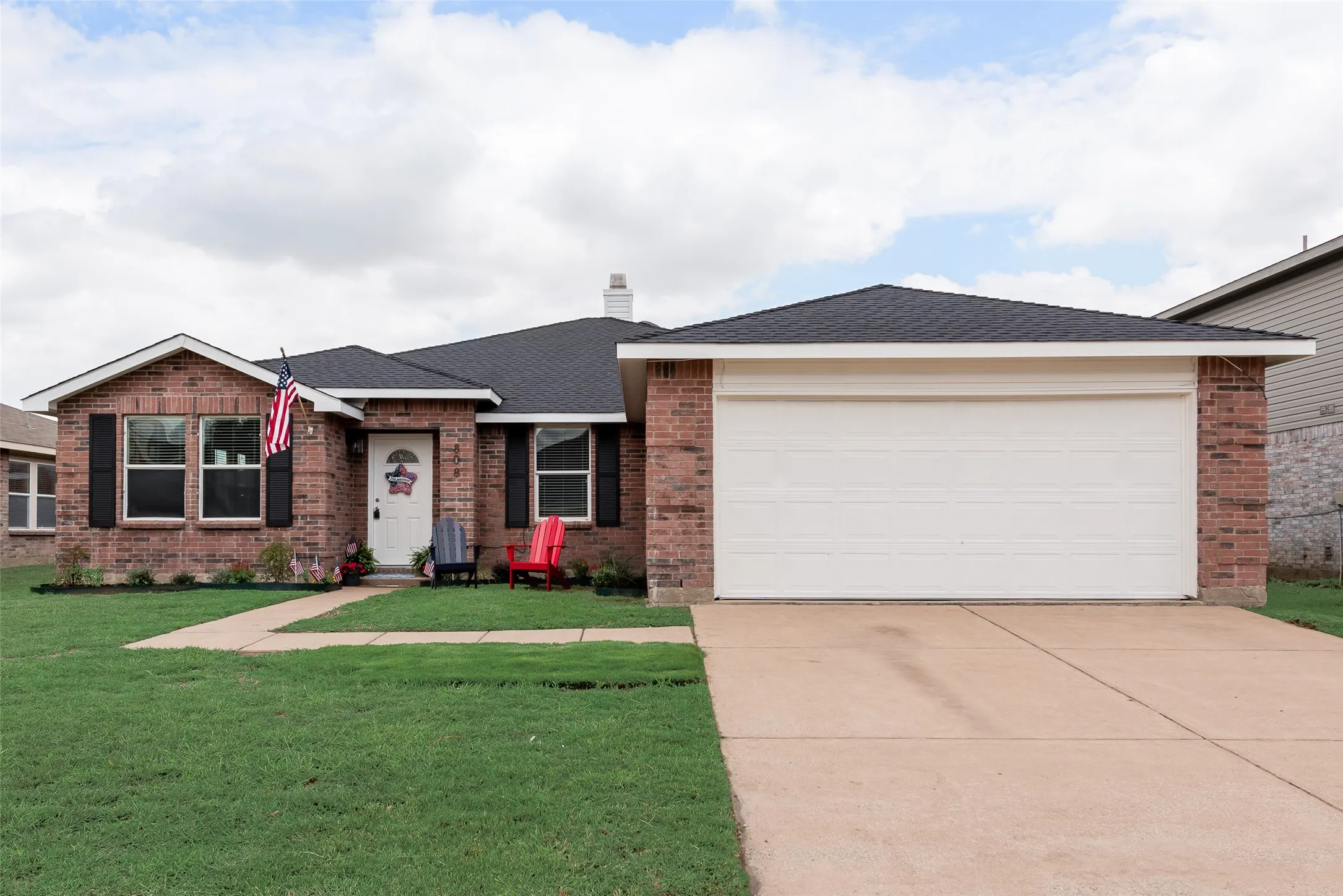 Single Family Residence For Sale in Tarrant County , 9037 Troy Drive, Fort Worth, Texas 76123, 4 Bedroom, 2 Bathroom, 2 Garage spaces, 2,266 Sqft, built in 2006, mls#21367960, Real Estate Agent in Fort Worth, Homes For Sale in Tarrant county, Homes For Sale in Fort Worth, Realtor in Fort Worth Texas, Real Estate Brokerage Independent Realty Texas, Luminita Cordes Realtor