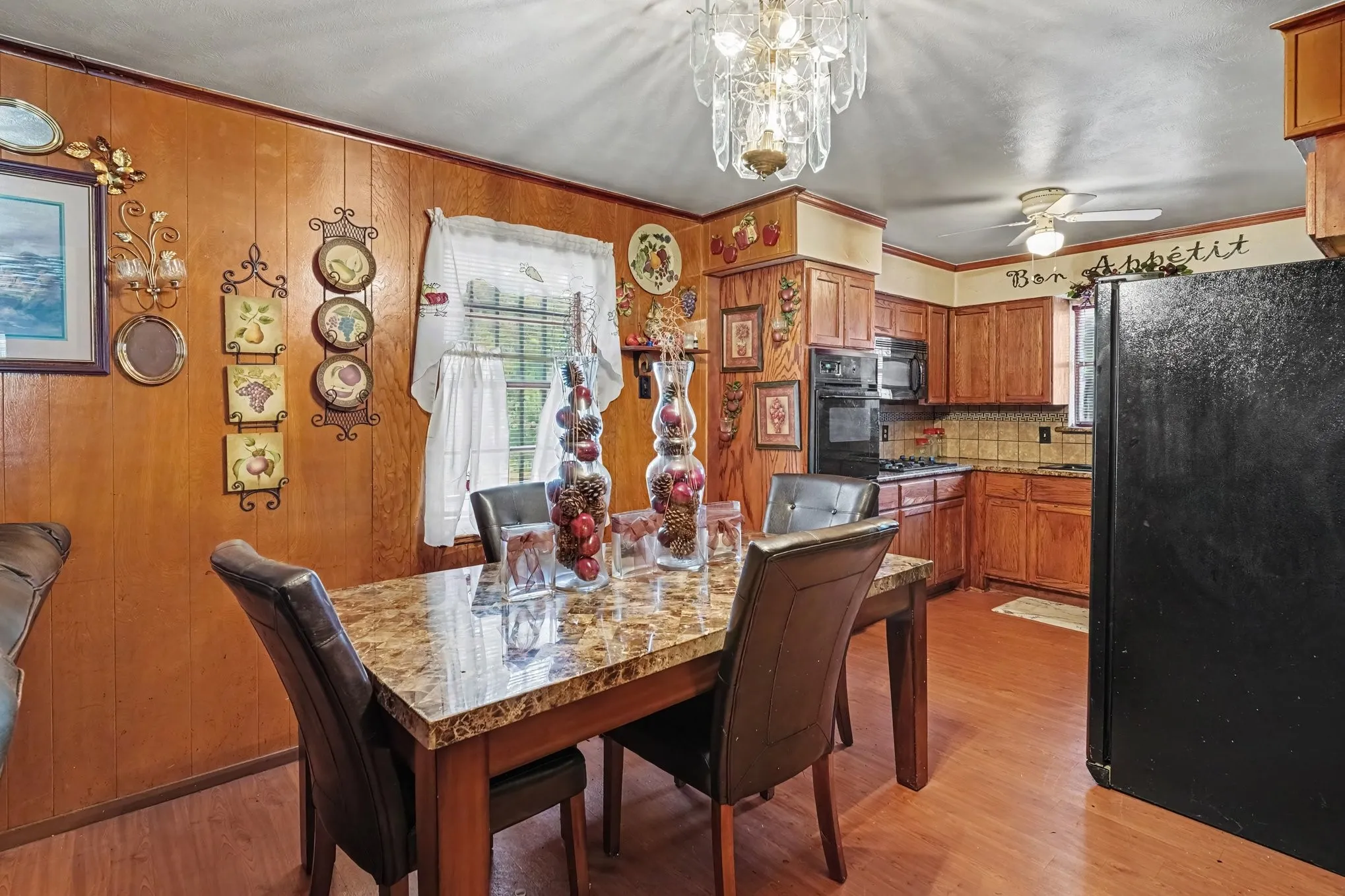 Single Family Residence For Sale in Dallas County , 6620 Atha Drive, Dallas, Texas 75217, 3 Bedroom, 2 Bathroom, 1 Garage spaces, 1,197 Sqft, built in 1963, mls#21363890, Real Estate Agent in Dallas, Homes For Sale in Dallas county, Homes For Sale in Dallas, Realtor in Dallas Texas, Real Estate Brokerage Independent Realty Texas, Luminita Cordes Realtor