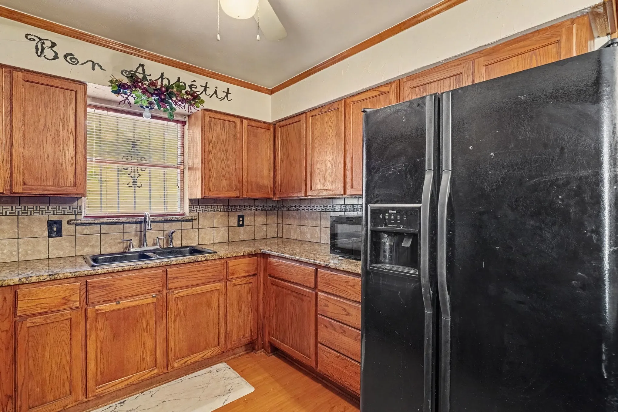 Single Family Residence For Sale in Dallas County , 6620 Atha Drive, Dallas, Texas 75217, 3 Bedroom, 2 Bathroom, 1 Garage spaces, 1,197 Sqft, built in 1963, mls#21363890, Real Estate Agent in Dallas, Homes For Sale in Dallas county, Homes For Sale in Dallas, Realtor in Dallas Texas, Real Estate Brokerage Independent Realty Texas, Luminita Cordes Realtor