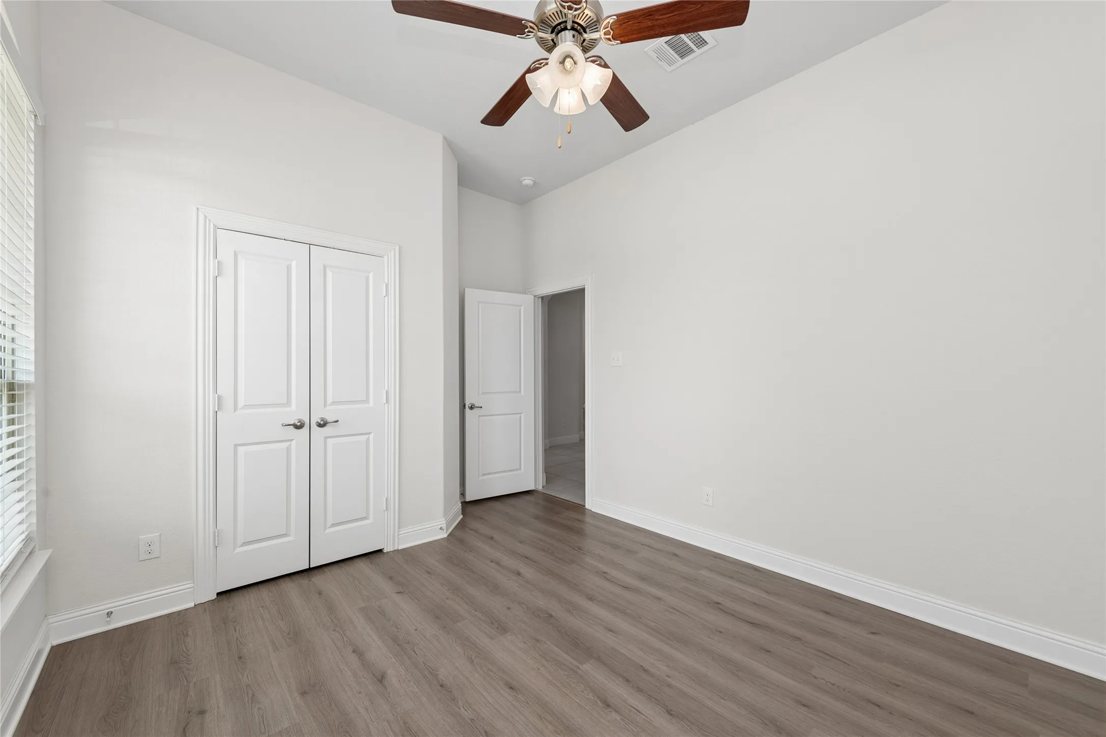 Single Family Residence For Rent in Denton County , 10917 Blaze Street, Aubrey, Texas 76227, 4 Bedroom, 3 Bathroom, 2 Garage spaces, 2,510 Sqft, built in 2018, mls#21368552, Real Estate Agent in Aubrey, Homes For Rent in Denton county, Homes For Rent in Aubrey, Realtor in Aubrey Texas, Real Estate Brokerage Independent Realty Texas, Luminita Cordes Realtor