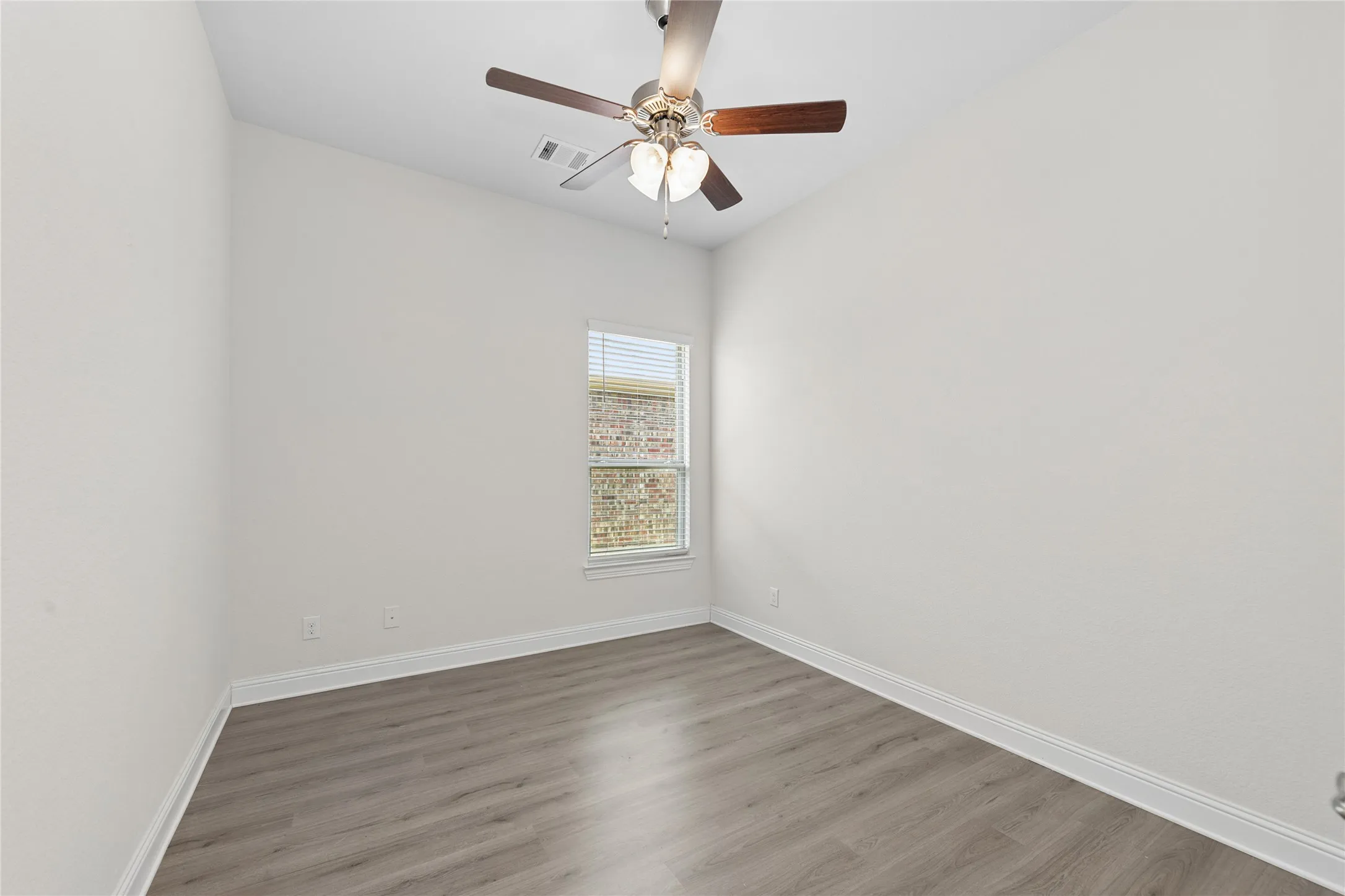 Single Family Residence For Rent in Denton County , 10917 Blaze Street, Aubrey, Texas 76227, 4 Bedroom, 3 Bathroom, 2 Garage spaces, 2,510 Sqft, built in 2018, mls#21368552, Real Estate Agent in Aubrey, Homes For Rent in Denton county, Homes For Rent in Aubrey, Realtor in Aubrey Texas, Real Estate Brokerage Independent Realty Texas, Luminita Cordes Realtor