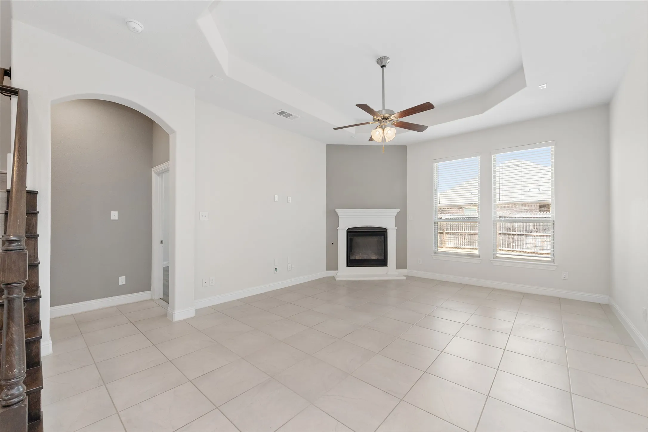 Single Family Residence For Rent in Denton County , 10917 Blaze Street, Aubrey, Texas 76227, 4 Bedroom, 3 Bathroom, 2 Garage spaces, 2,510 Sqft, built in 2018, mls#21368552, Real Estate Agent in Aubrey, Homes For Rent in Denton county, Homes For Rent in Aubrey, Realtor in Aubrey Texas, Real Estate Brokerage Independent Realty Texas, Luminita Cordes Realtor