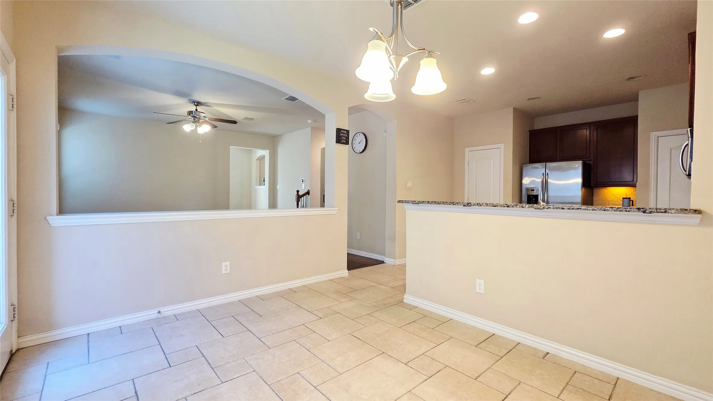 Single Family Residence For Rent in Denton County , 4364 Peregrine Way, Carrollton, Texas 75010, 3 Bedroom, 3 Bathroom, 2 Garage spaces, 1,894 Sqft, built in 2009, mls#21367568, Real Estate Agent in Carrollton, Homes For Rent in Denton county, Homes For Rent in Carrollton, Realtor in Carrollton Texas, Real Estate Brokerage Independent Realty Texas, Luminita Cordes Realtor