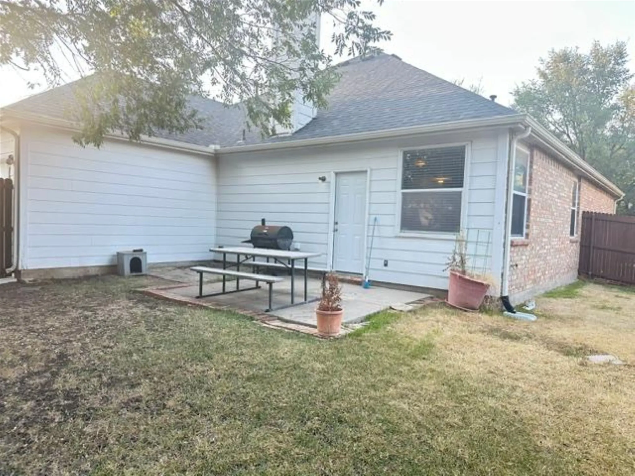 Single Family Residence For Rent in Collin County , 1526 Creek Springs Drive, Allen, Texas 75002, 3 Bedroom, 2 Bathroom, 2 Garage spaces, 1,984 Sqft, built in 2002, mls#21368538, Real Estate Agent in Allen, Homes For Rent in Collin county, Homes For Rent in Allen, Realtor in Allen Texas, Real Estate Brokerage Independent Realty Texas, Luminita Cordes Realtor