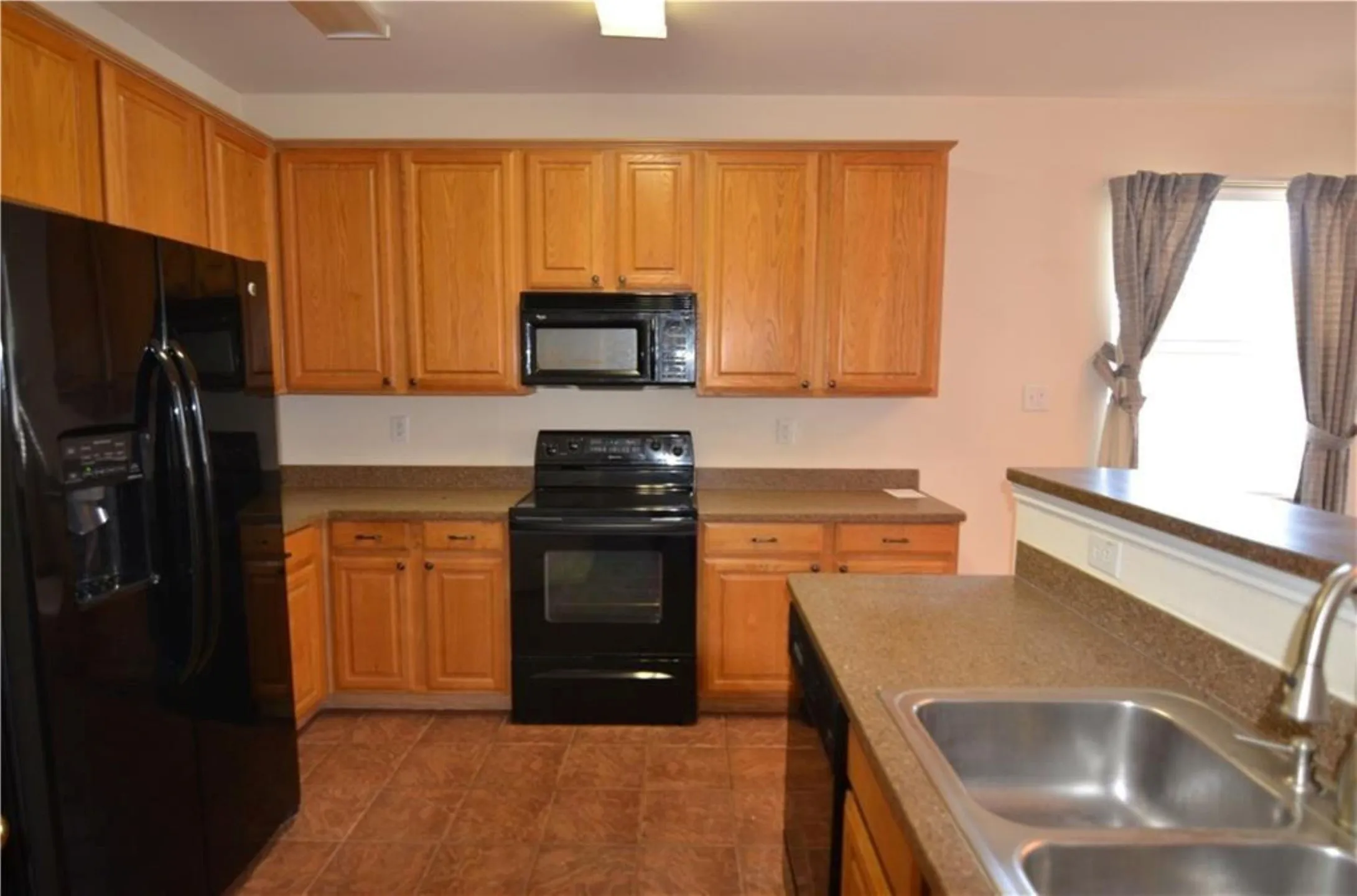 Single Family Residence For Rent in Collin County , 1526 Creek Springs Drive, Allen, Texas 75002, 3 Bedroom, 2 Bathroom, 2 Garage spaces, 1,984 Sqft, built in 2002, mls#21368538, Real Estate Agent in Allen, Homes For Rent in Collin county, Homes For Rent in Allen, Realtor in Allen Texas, Real Estate Brokerage Independent Realty Texas, Luminita Cordes Realtor