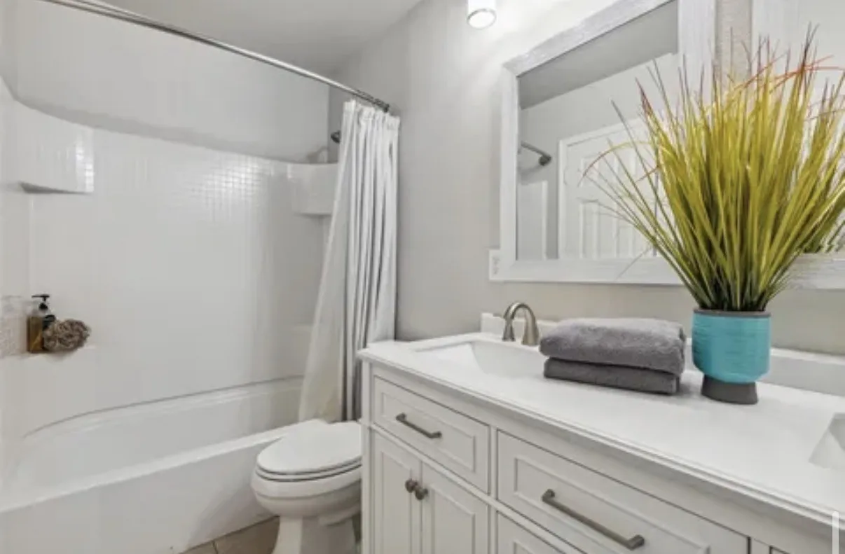 Single Family Residence For Rent in Denton County , 1500 Mockingbird Drive, Aubrey, Texas 76227, 3 Bedroom, 2 Bathroom, 2 Garage spaces, 1,653 Sqft, built in 2009, mls#21367505, Real Estate Agent in Aubrey, Homes For Rent in Denton county, Homes For Rent in Aubrey, Realtor in Aubrey Texas, Real Estate Brokerage Independent Realty Texas, Luminita Cordes Realtor