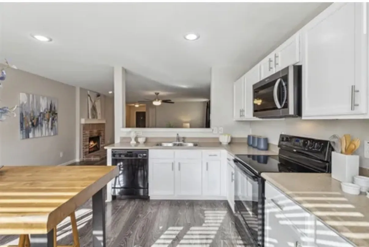 Single Family Residence For Rent in Denton County , 1500 Mockingbird Drive, Aubrey, Texas 76227, 3 Bedroom, 2 Bathroom, 2 Garage spaces, 1,653 Sqft, built in 2009, mls#21367505, Real Estate Agent in Aubrey, Homes For Rent in Denton county, Homes For Rent in Aubrey, Realtor in Aubrey Texas, Real Estate Brokerage Independent Realty Texas, Luminita Cordes Realtor